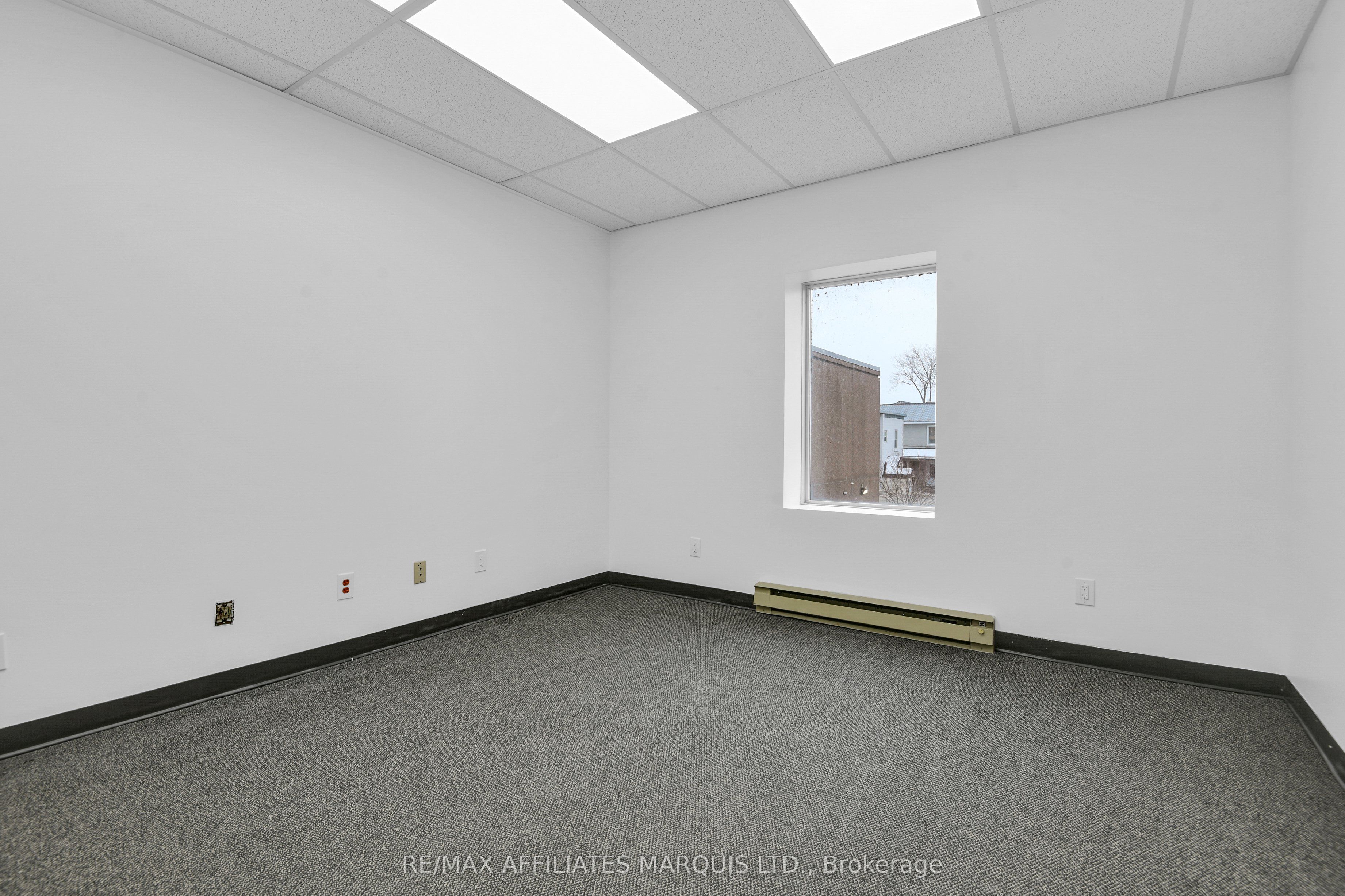 #upstairs Unit - 41 Second Street Property Photo 14