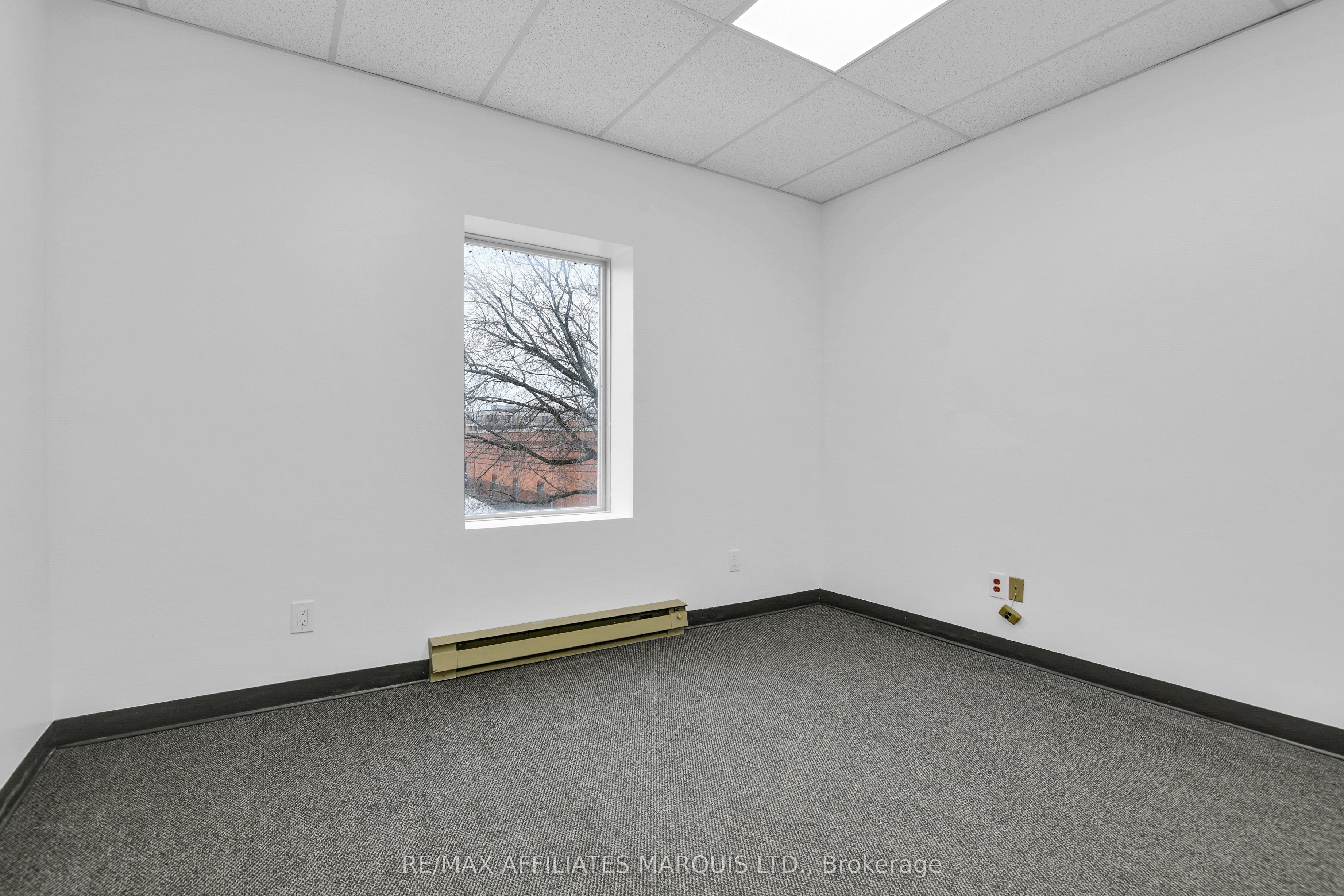 #upstairs Unit - 41 Second Street Property Photo 15