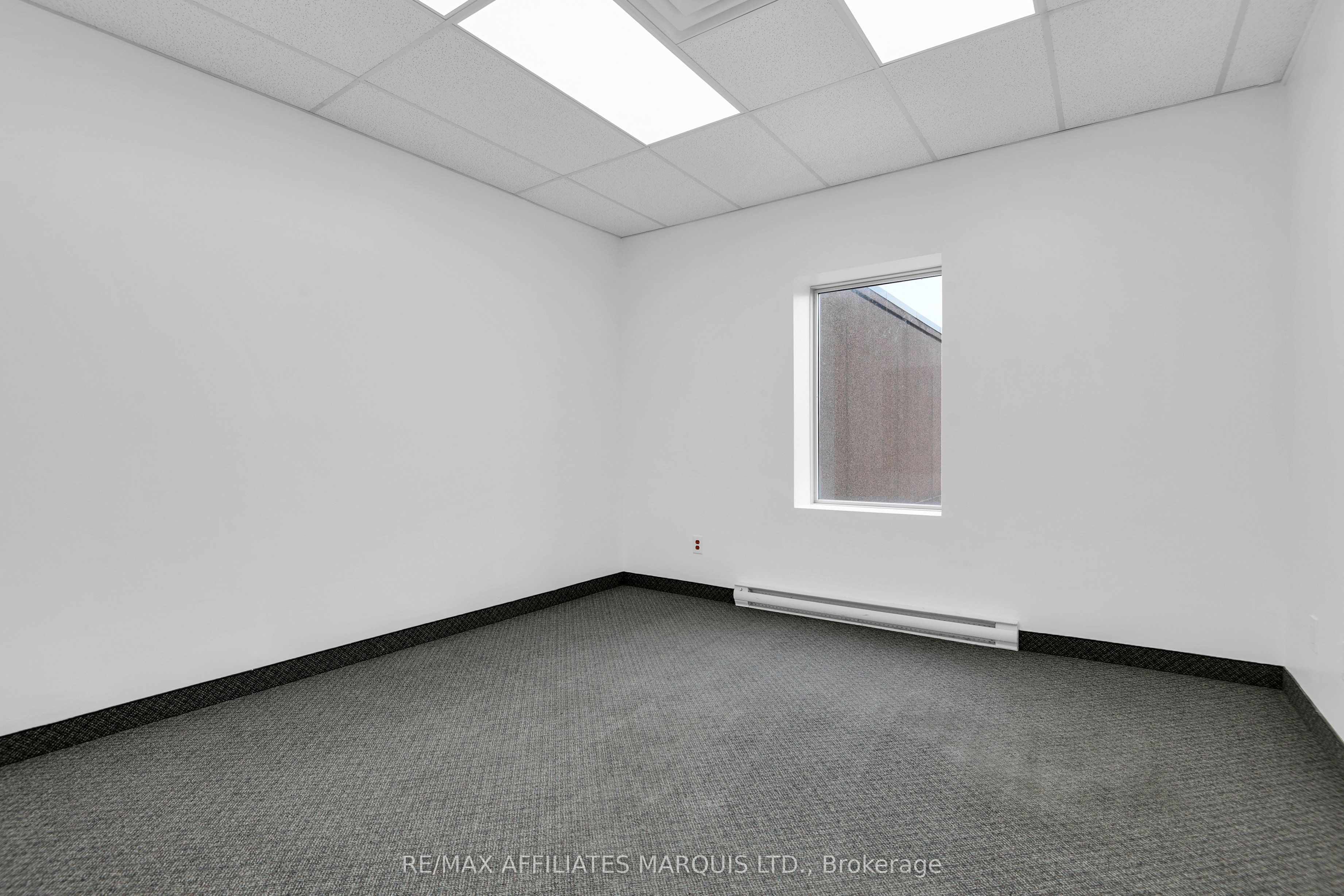 #upstairs Unit - 41 Second Street Property Photo 17