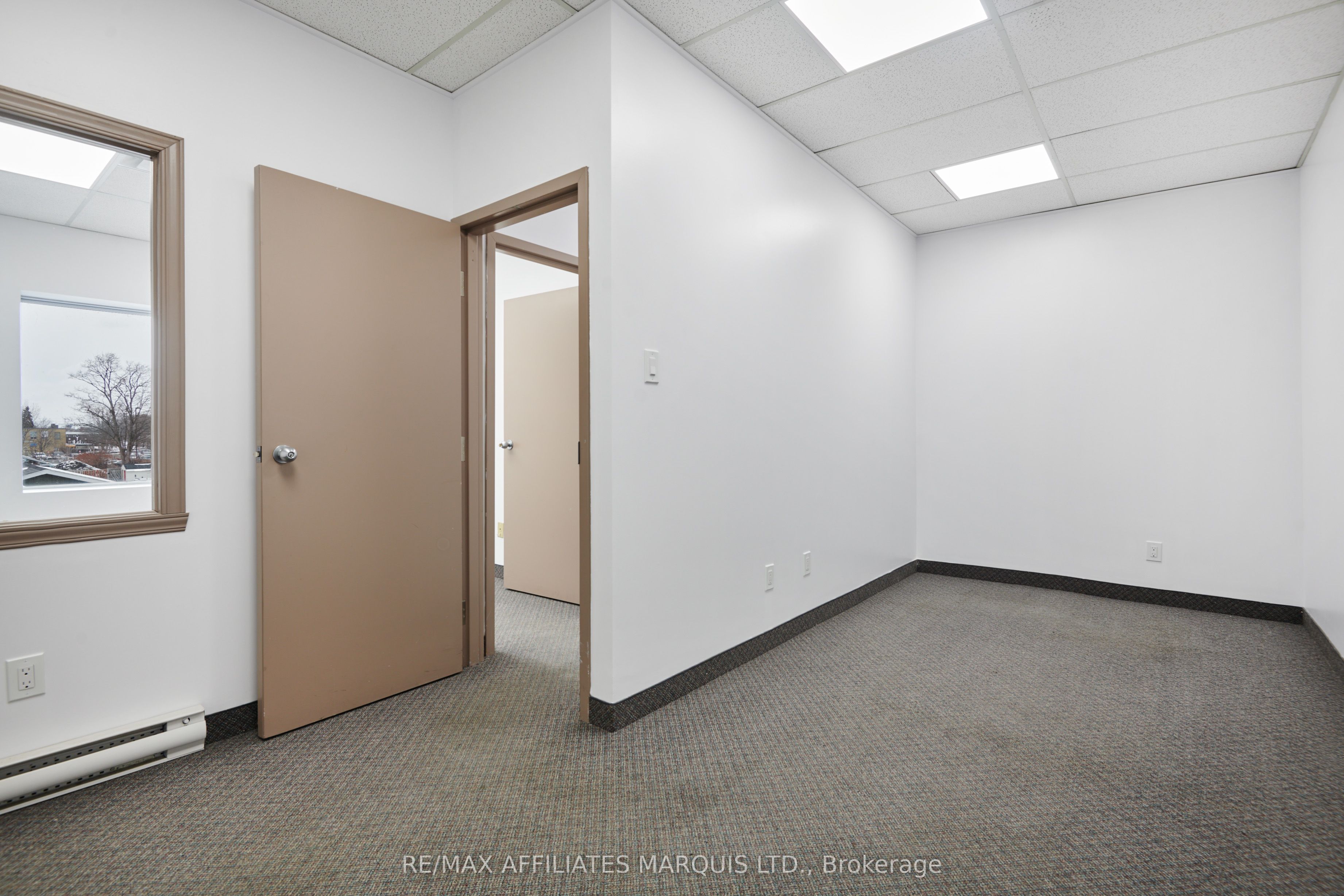 #upstairs Unit - 41 Second Street Property Photo 19