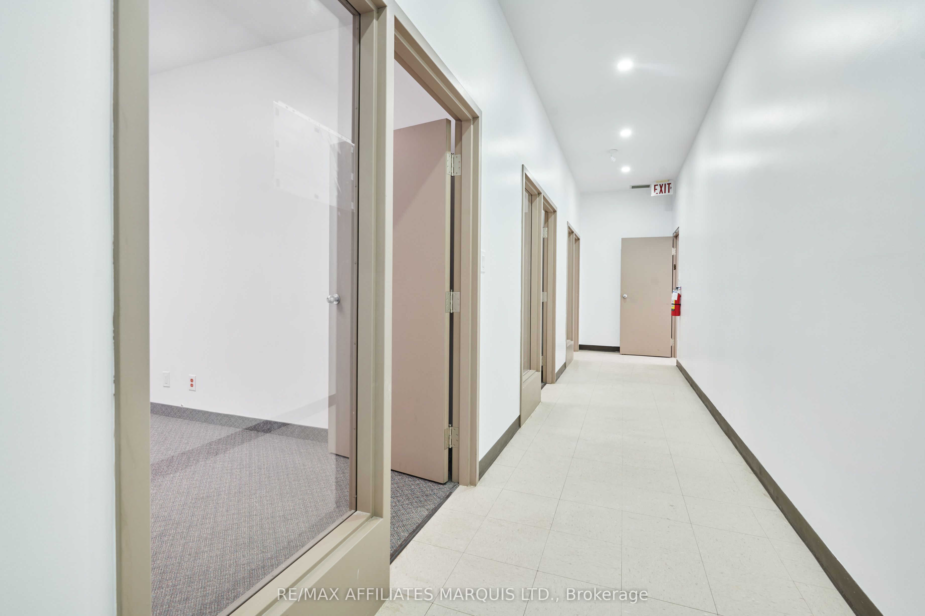 #upstairs Unit - 41 Second Street Property Photo 22