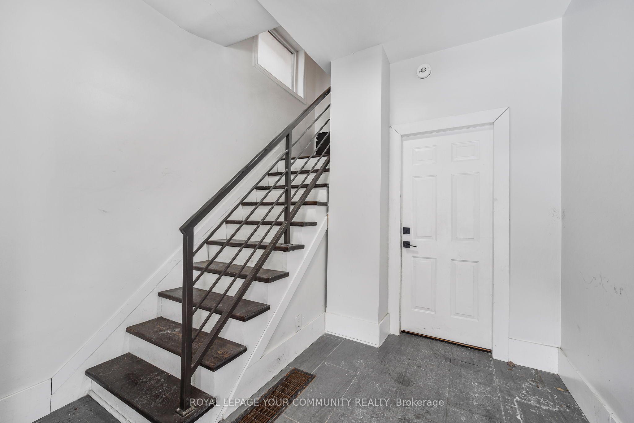 97 Garfield Avenue Property Photo 5