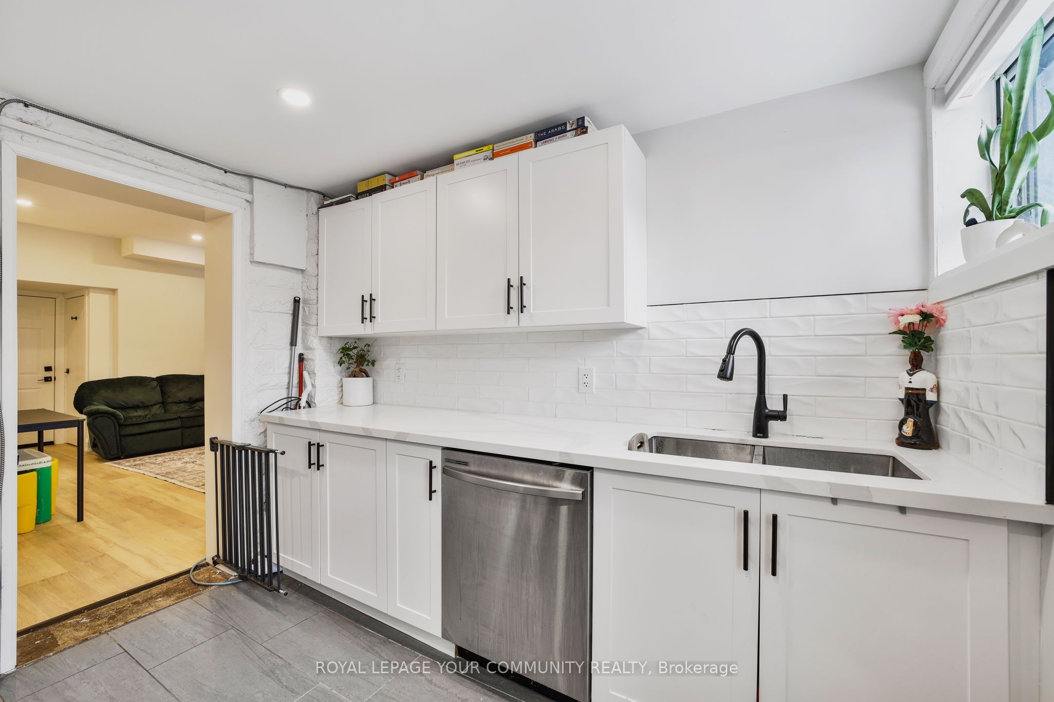97 Garfield Avenue Property Photo 11