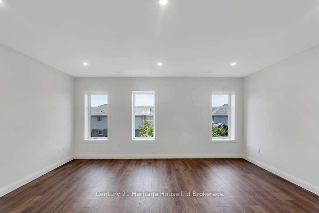 #1104 - 361 Quarter Town Line Property Photo 3