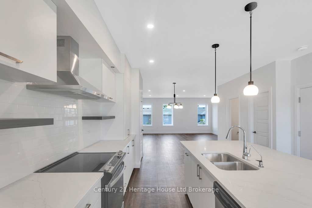 #1104 - 361 Quarter Town Line Property Photo 11