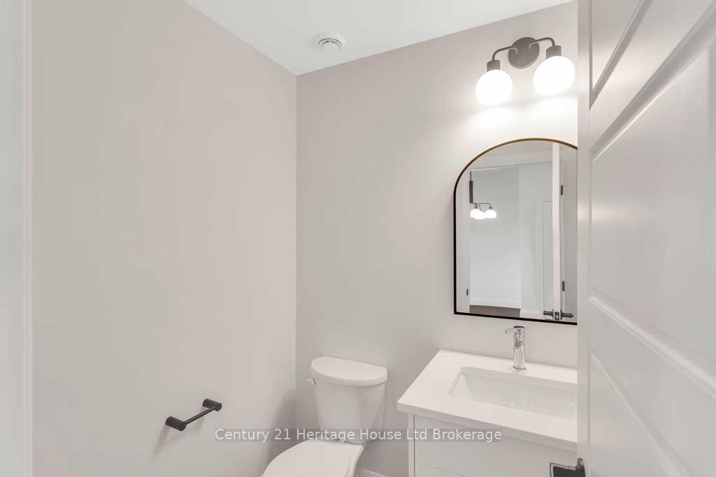 #1104 - 361 Quarter Town Line Property Photo 13