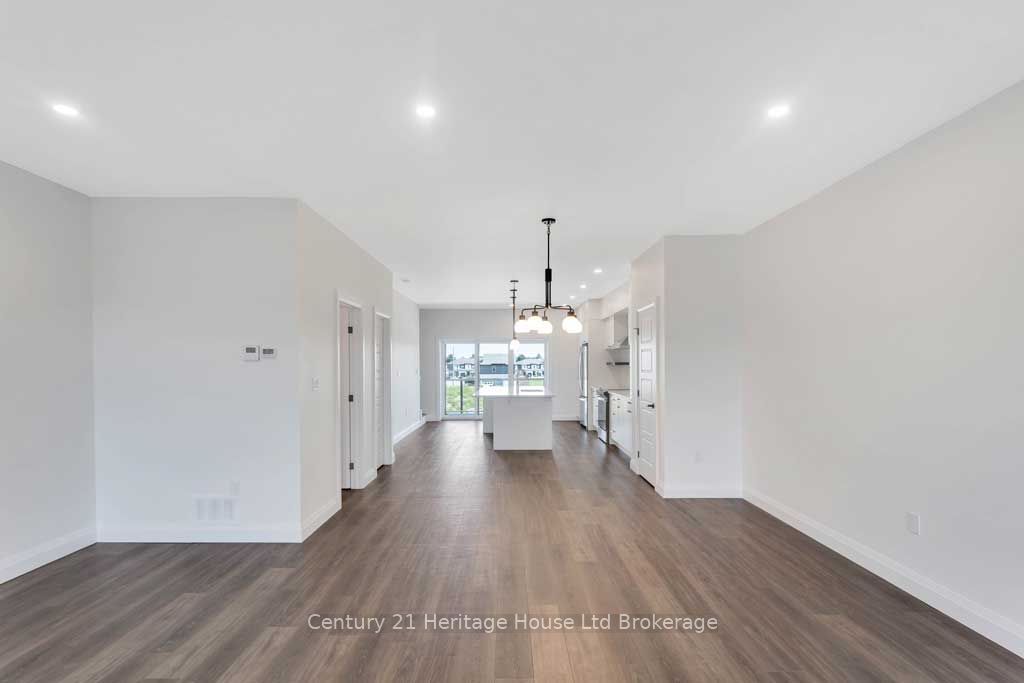 #1104 - 361 Quarter Town Line Property Photo 14