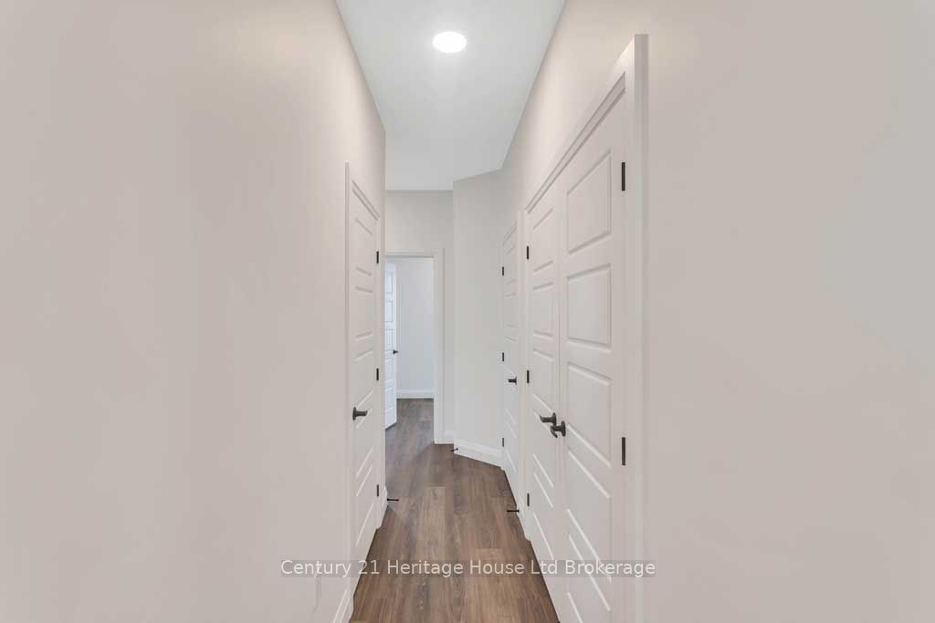 #1104 - 361 Quarter Town Line Property Photo 16