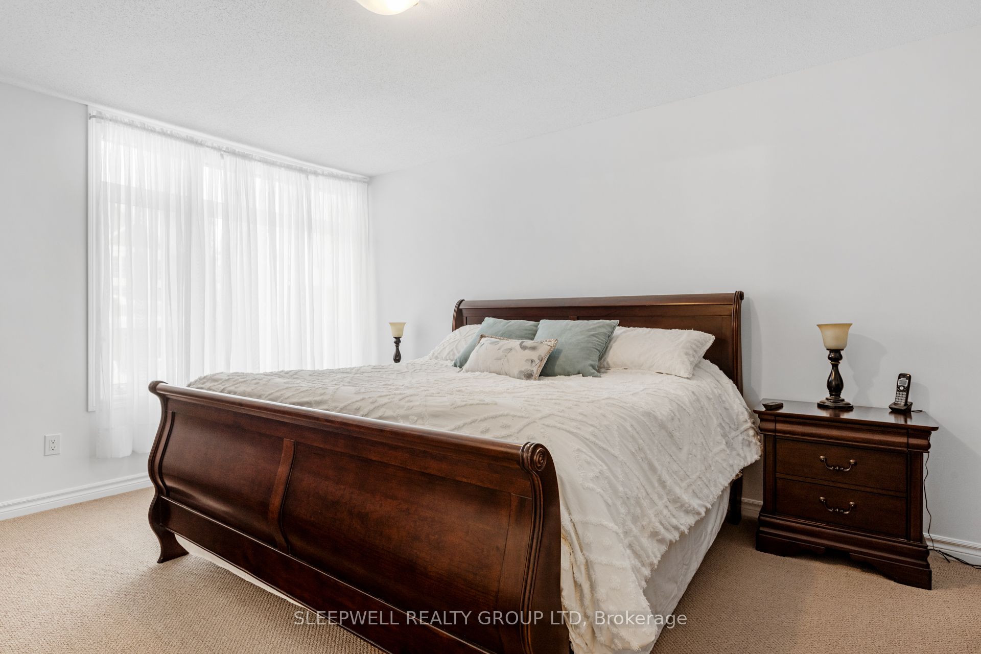 285 Kinghaven Crescent Property Photo 15