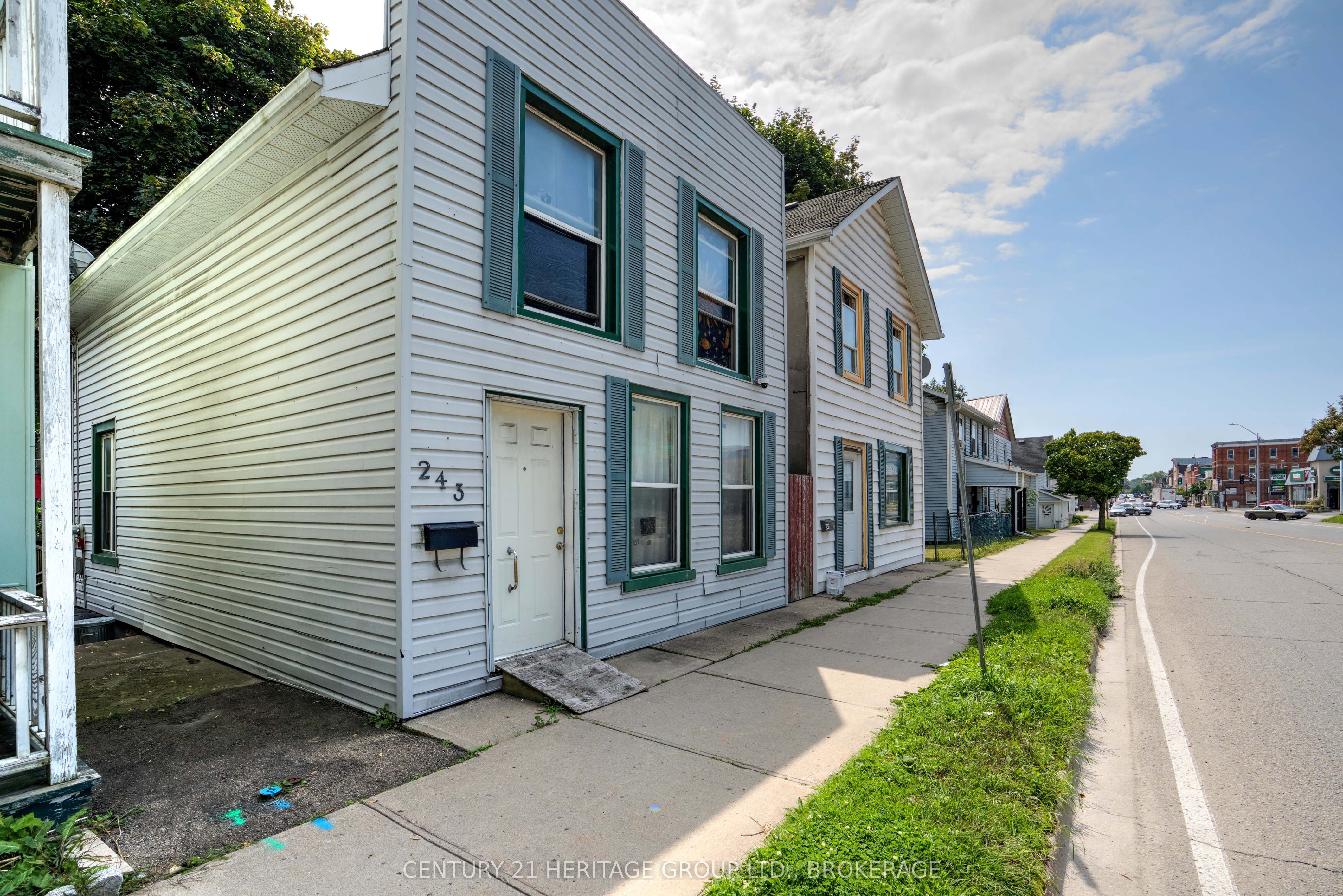 243 King Street Property Photo 2