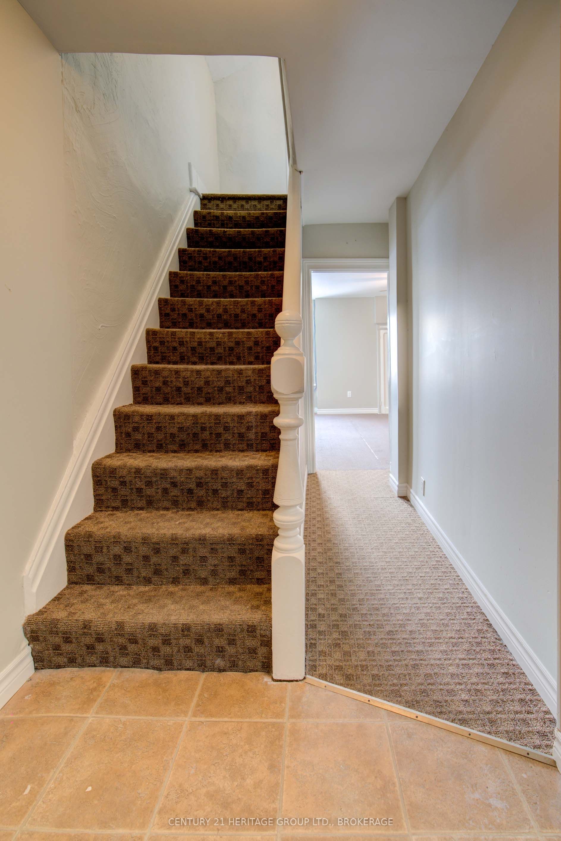 243 King Street Property Photo 8