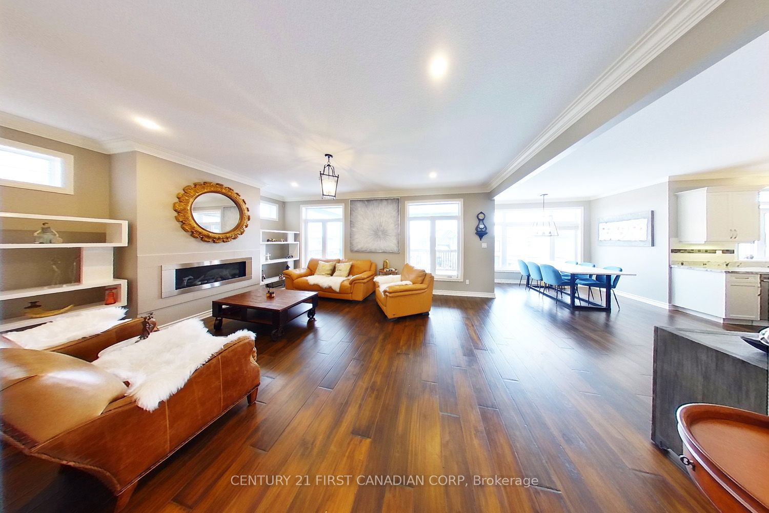 2369 Torrey Pines Way Property Photo 7