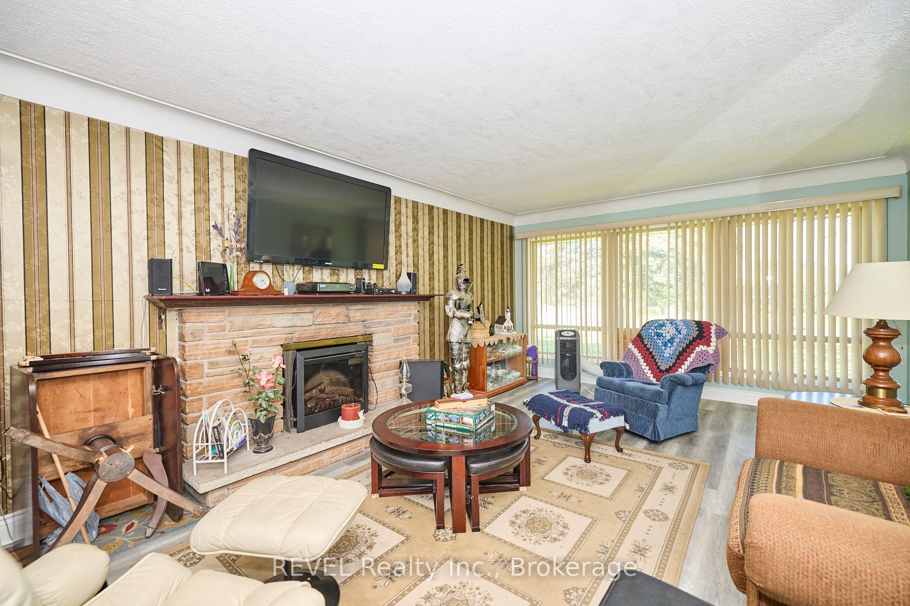 7205 Sharon Avenue Property Photo 6