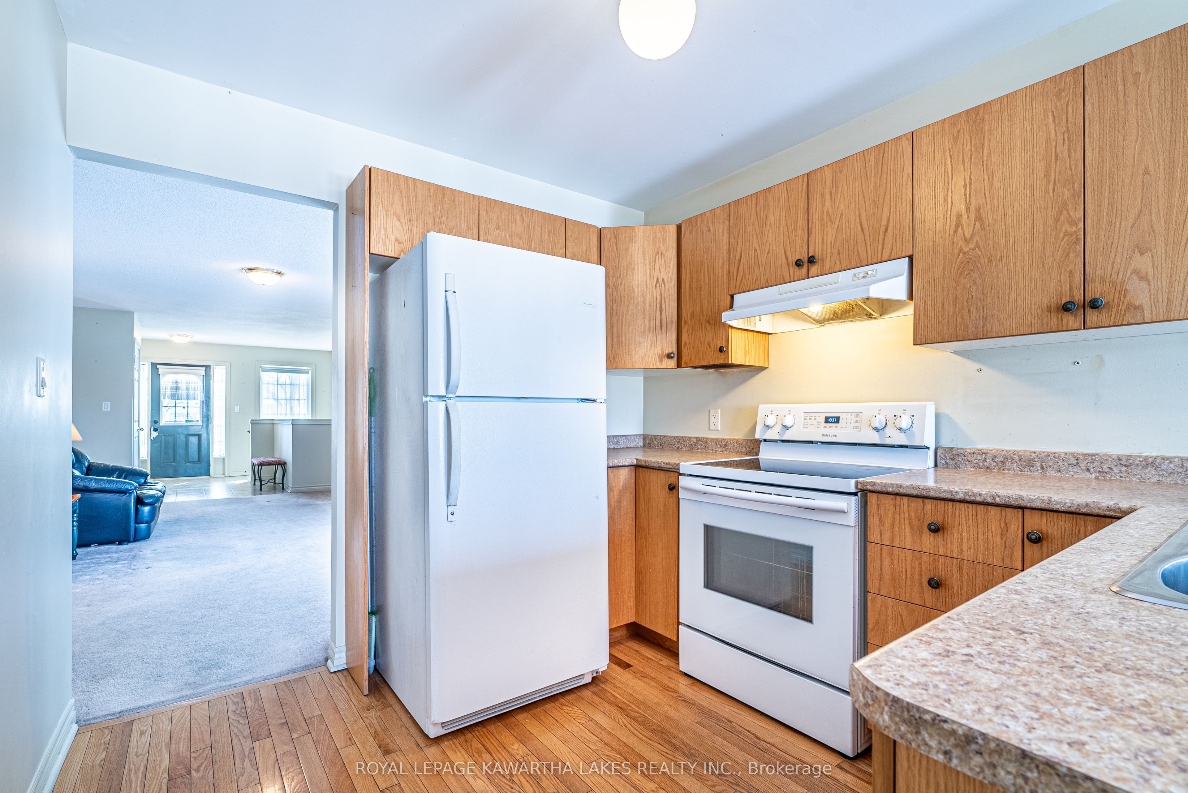 36 Fallingbrook Crescent Property Photo 10