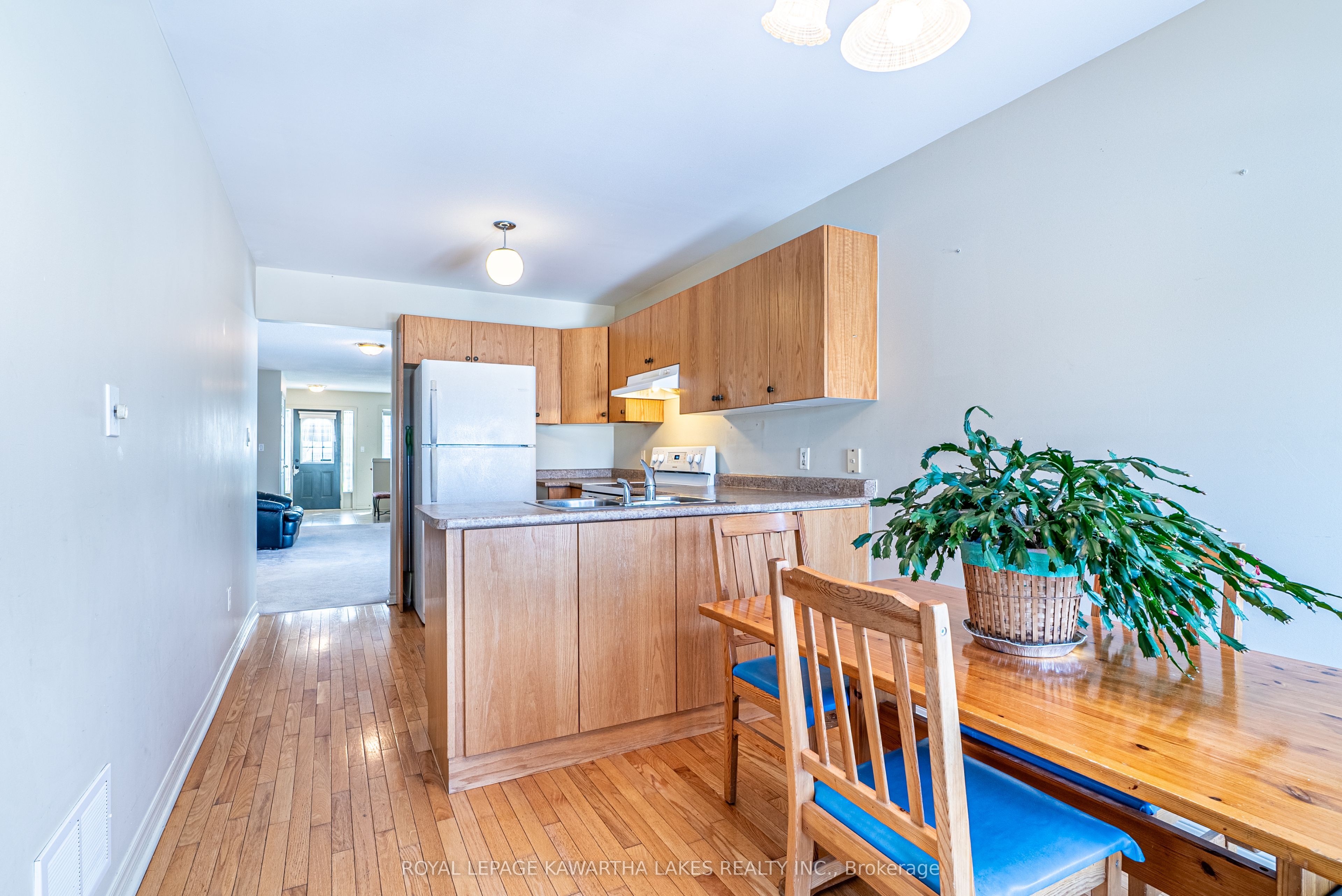 36 Fallingbrook Crescent Property Photo 12