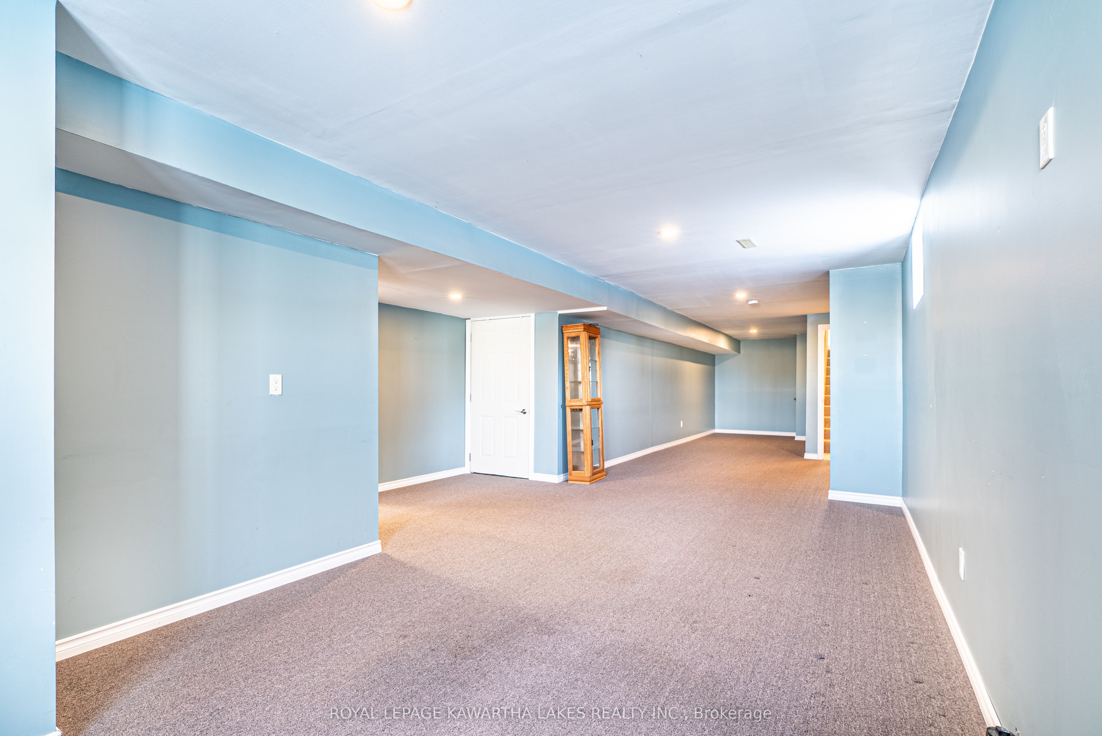 36 Fallingbrook Crescent Property Photo 20