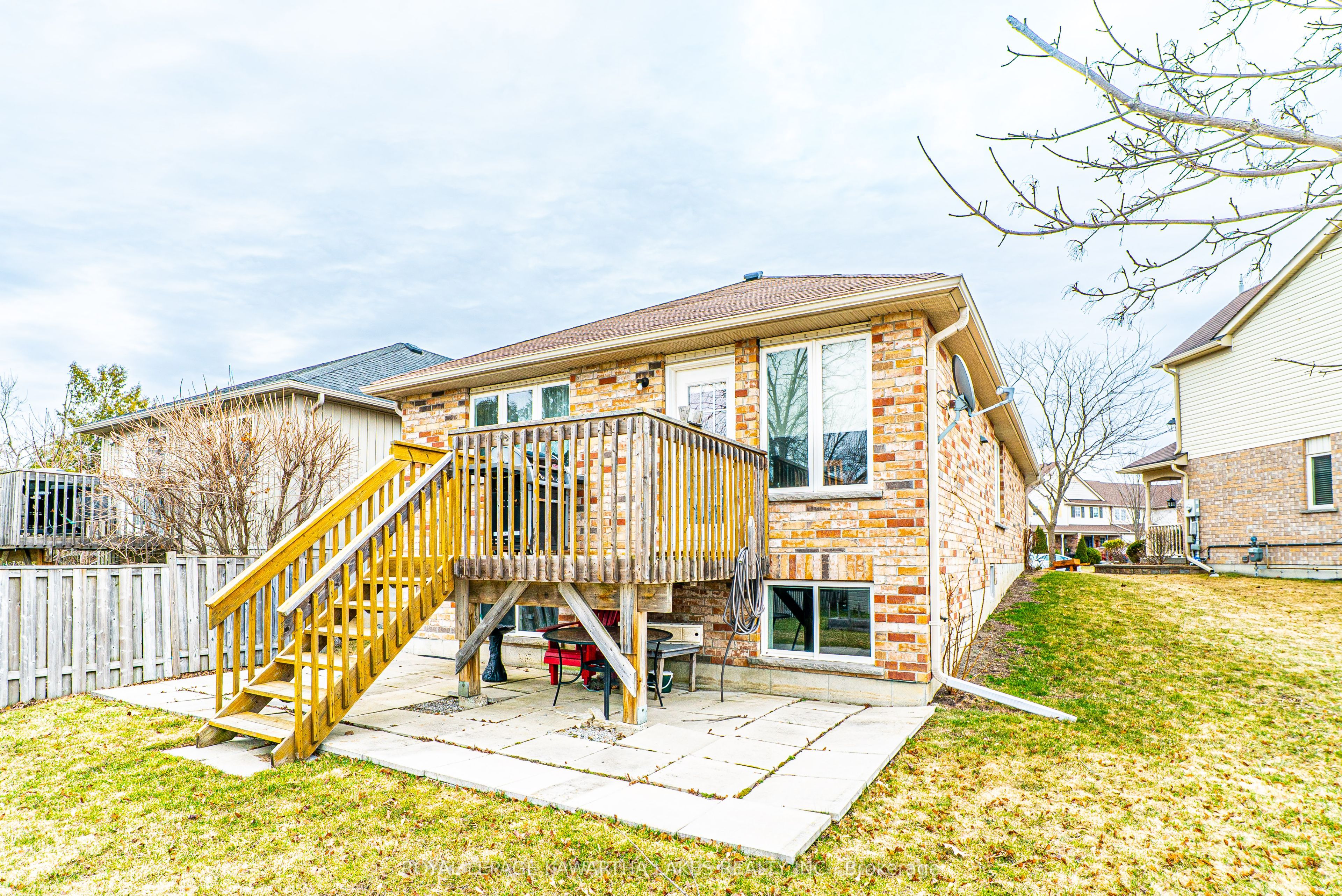 36 Fallingbrook Crescent Property Photo 26