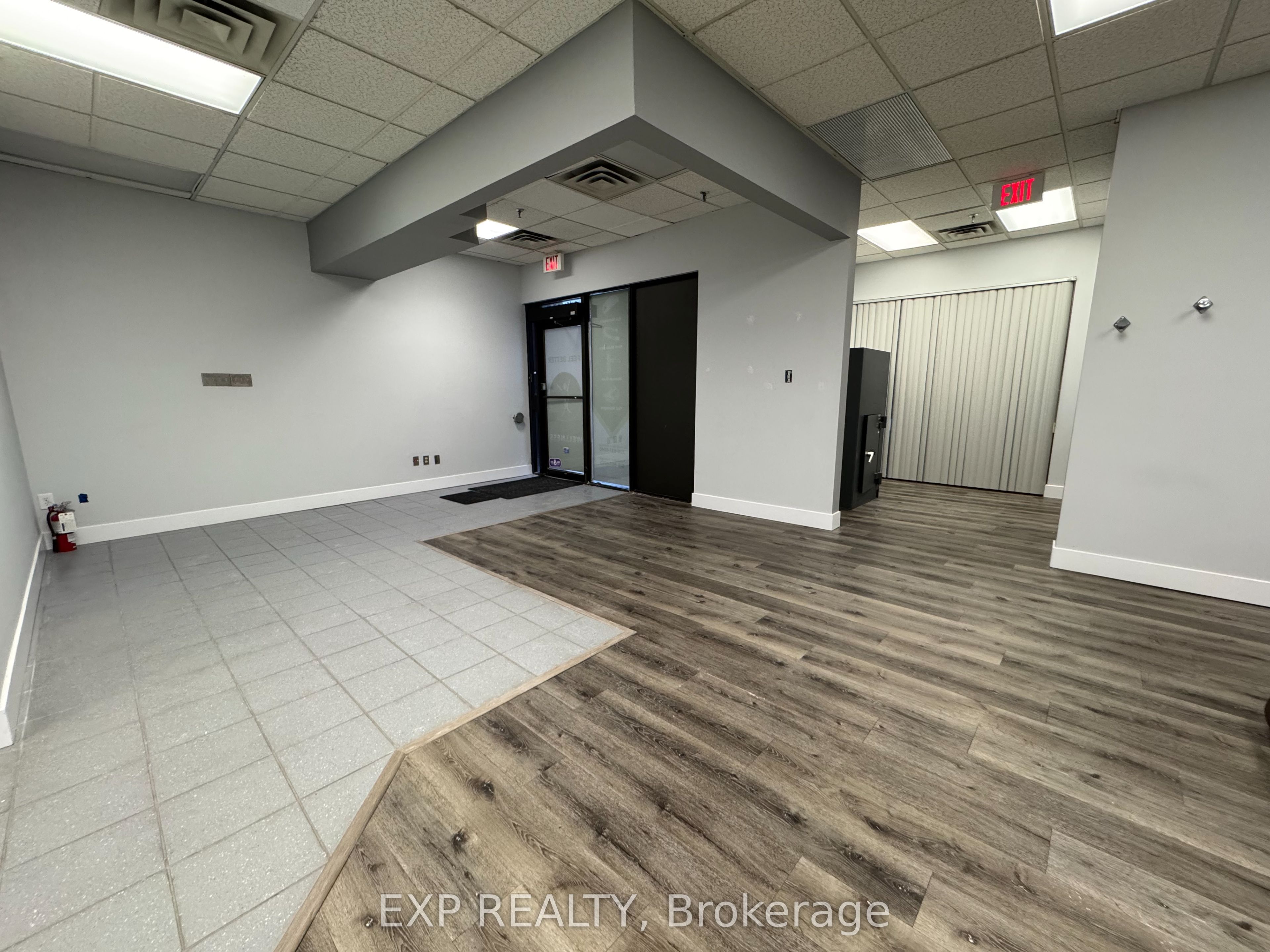 #111 - 101 Cherryhill Boulevard Property Photo 6