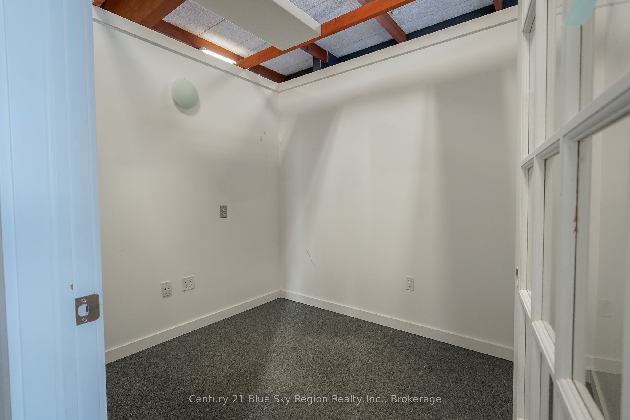 1781 Cassells Street Property Photo 11