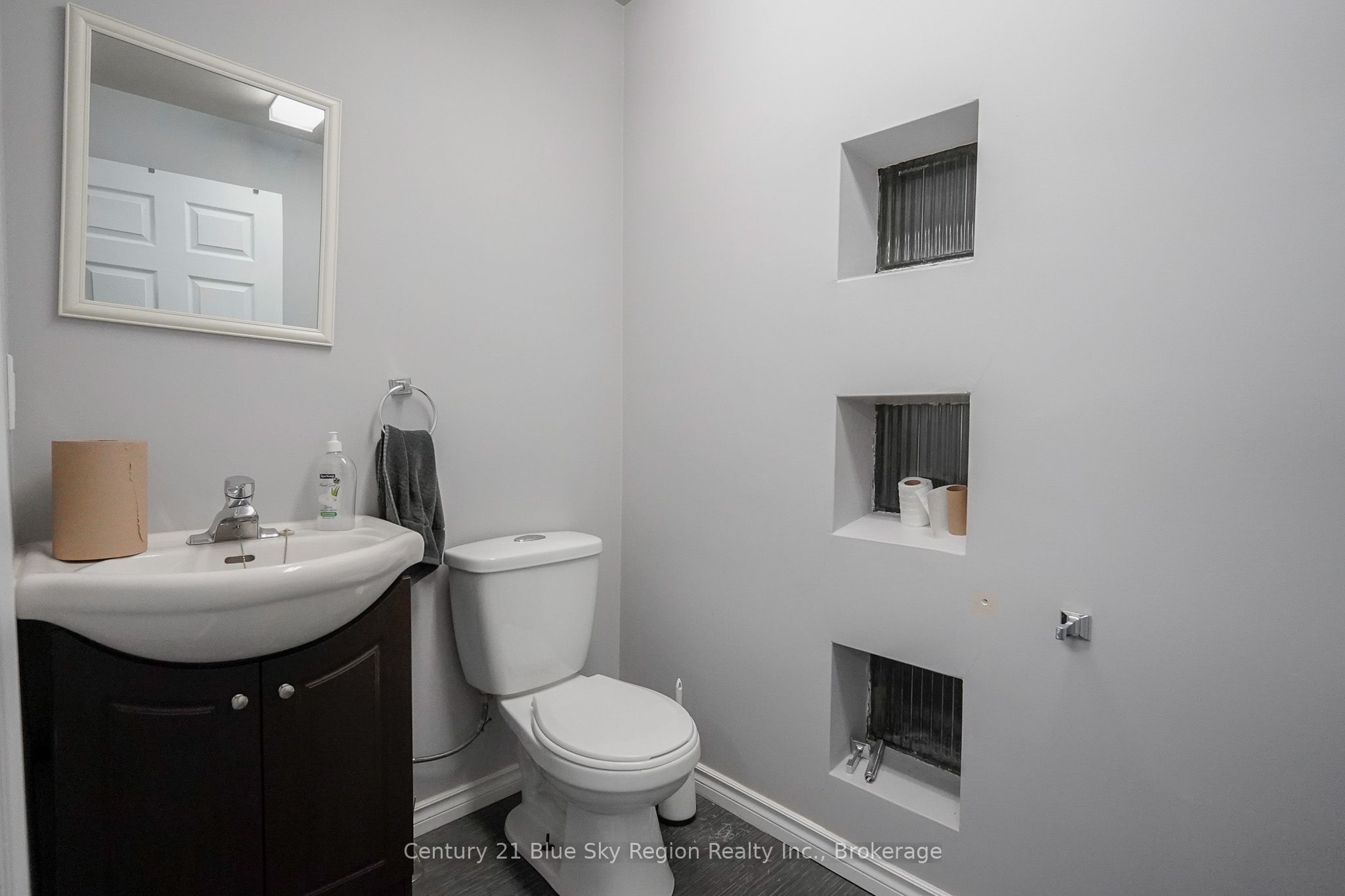 1781 Cassells Street Property Photo 38