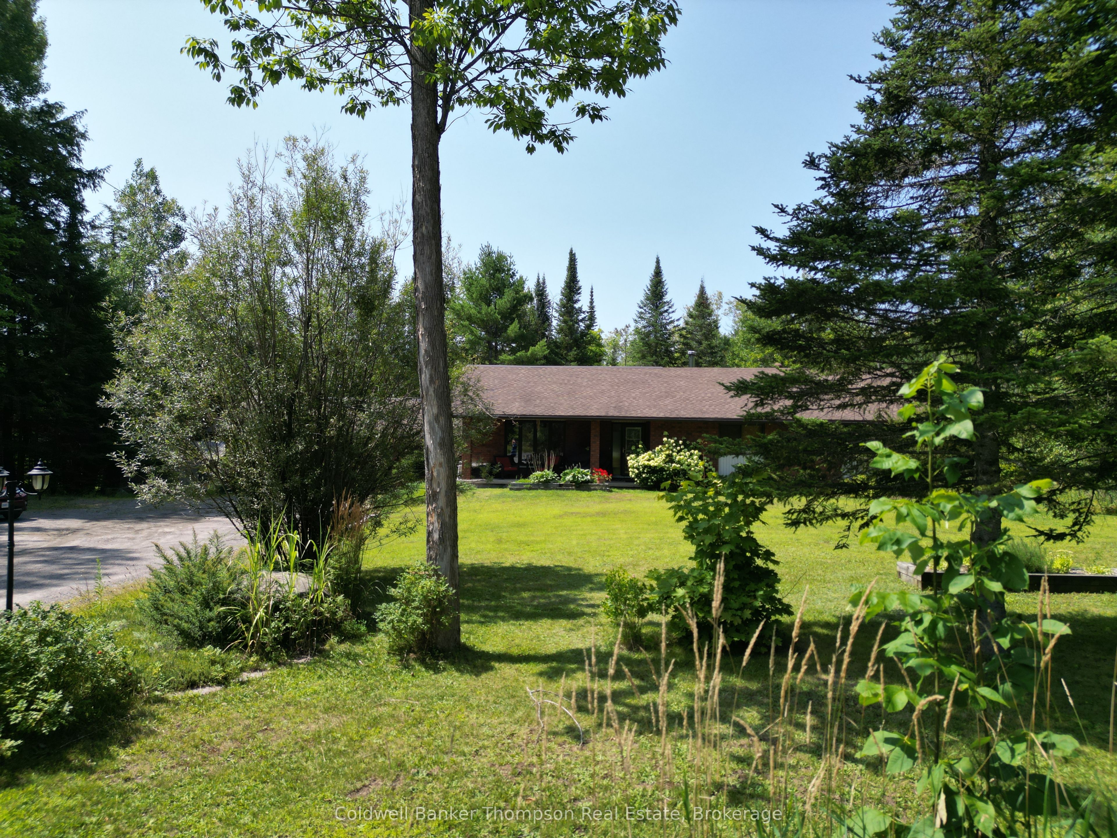 2551 Brunel Road Property Photo 2