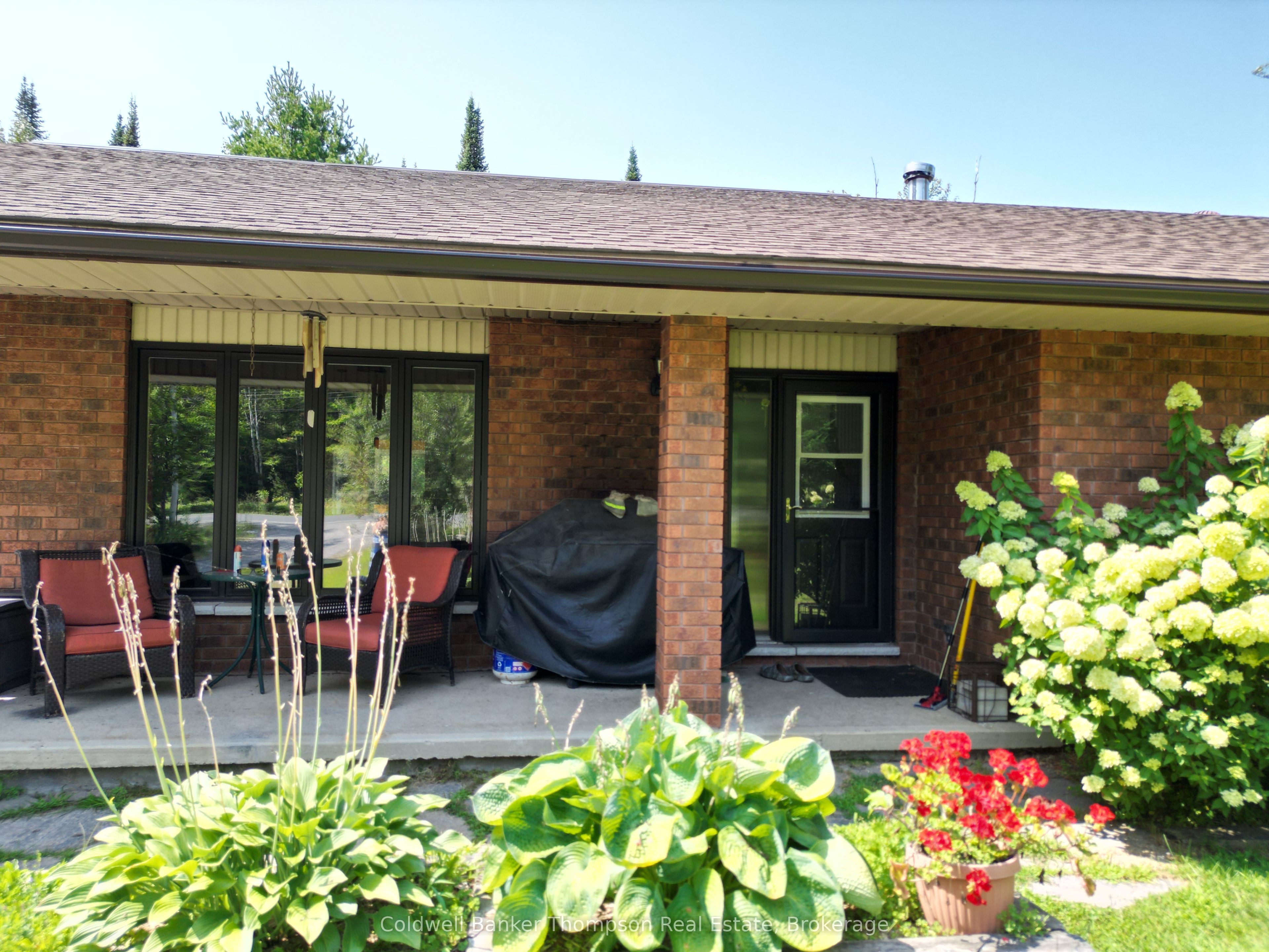 2551 Brunel Road Property Photo 8