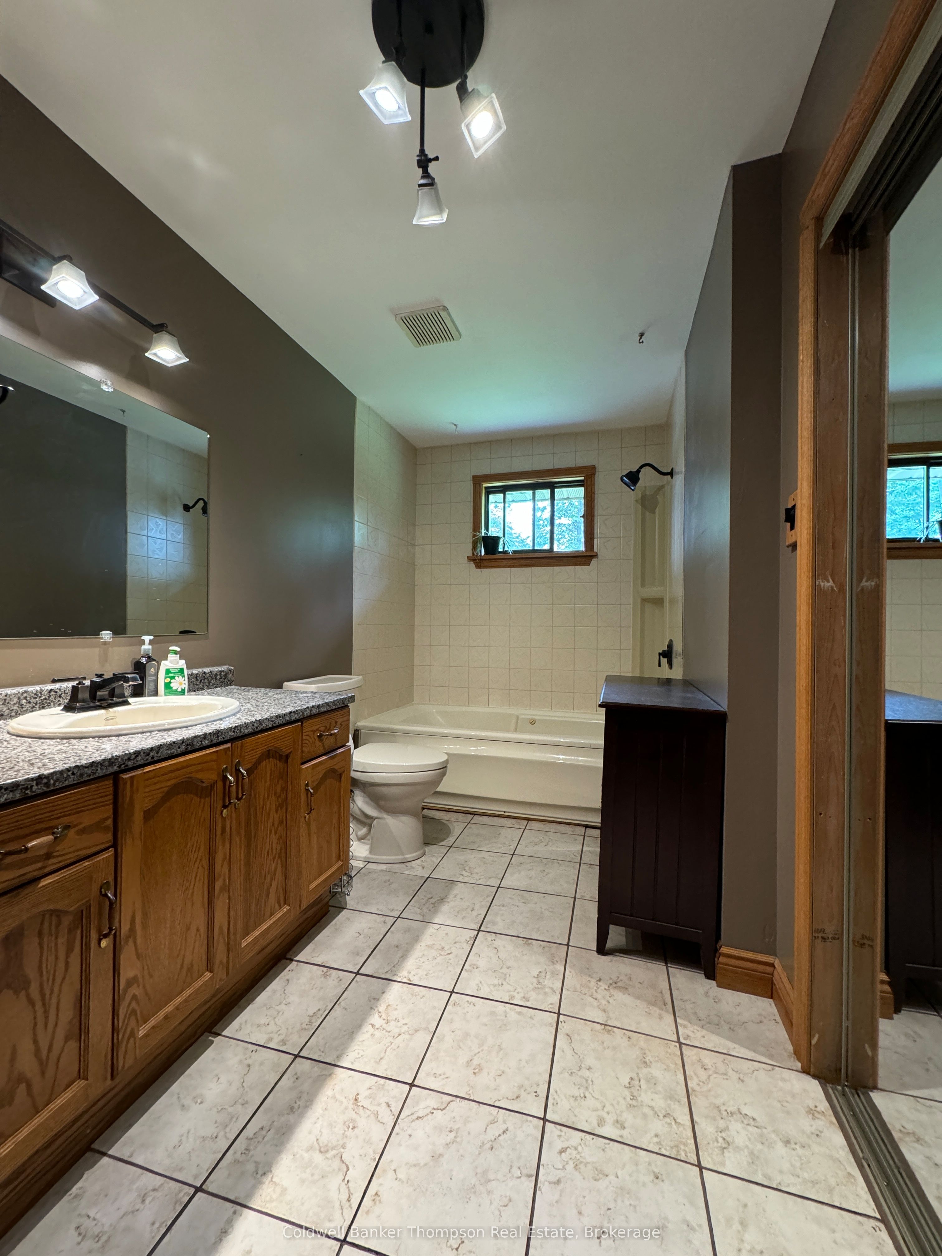 2551 Brunel Road Property Photo 25