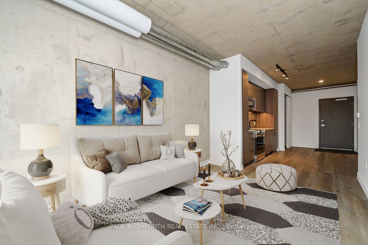 #303 - 10 James Street Property Photo 5