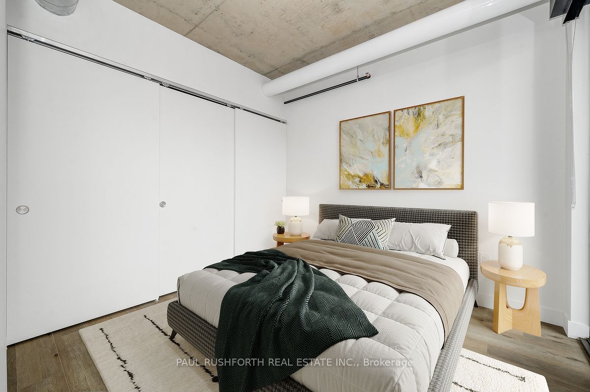 #303 - 10 James Street Property Photo 10