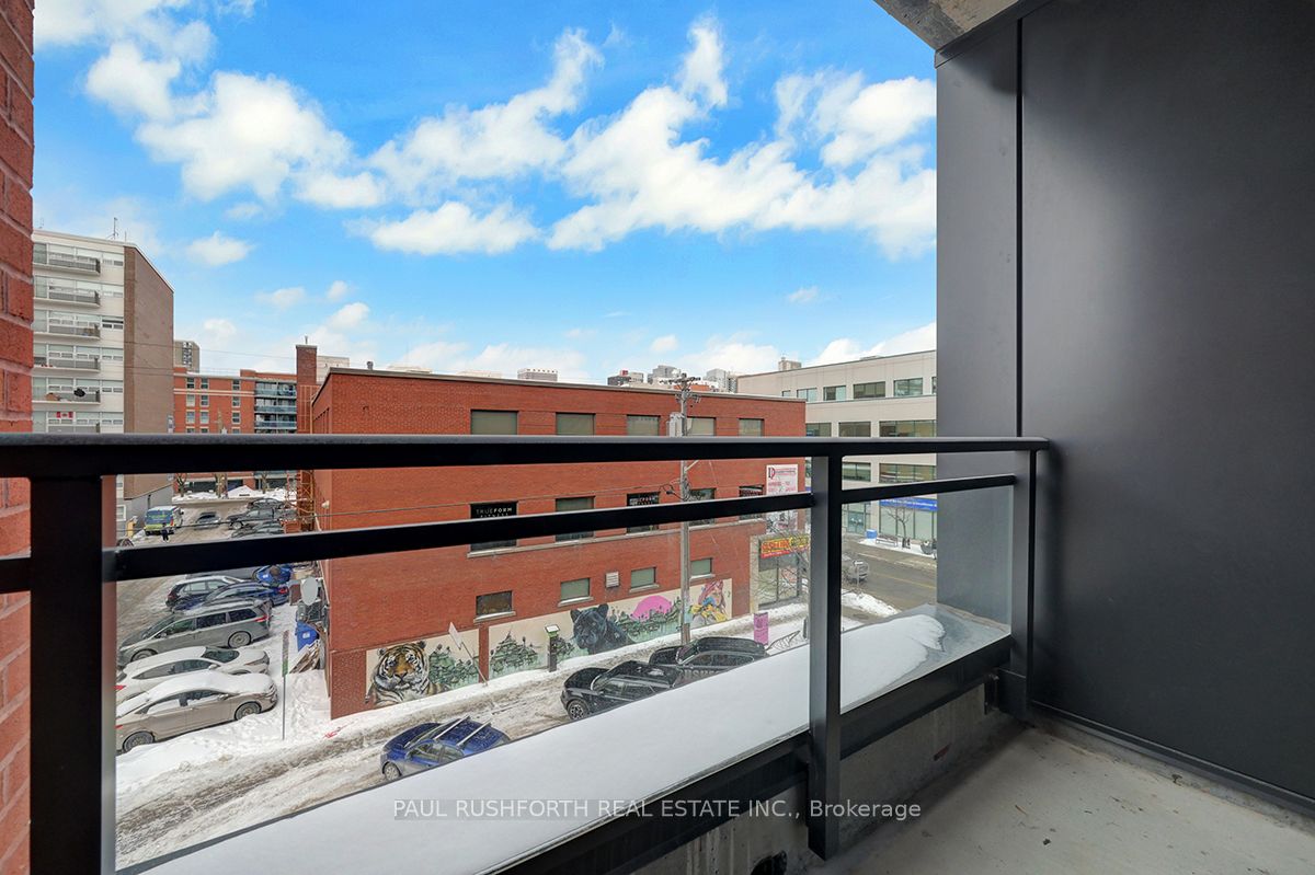 #303 - 10 James Street Property Photo 13