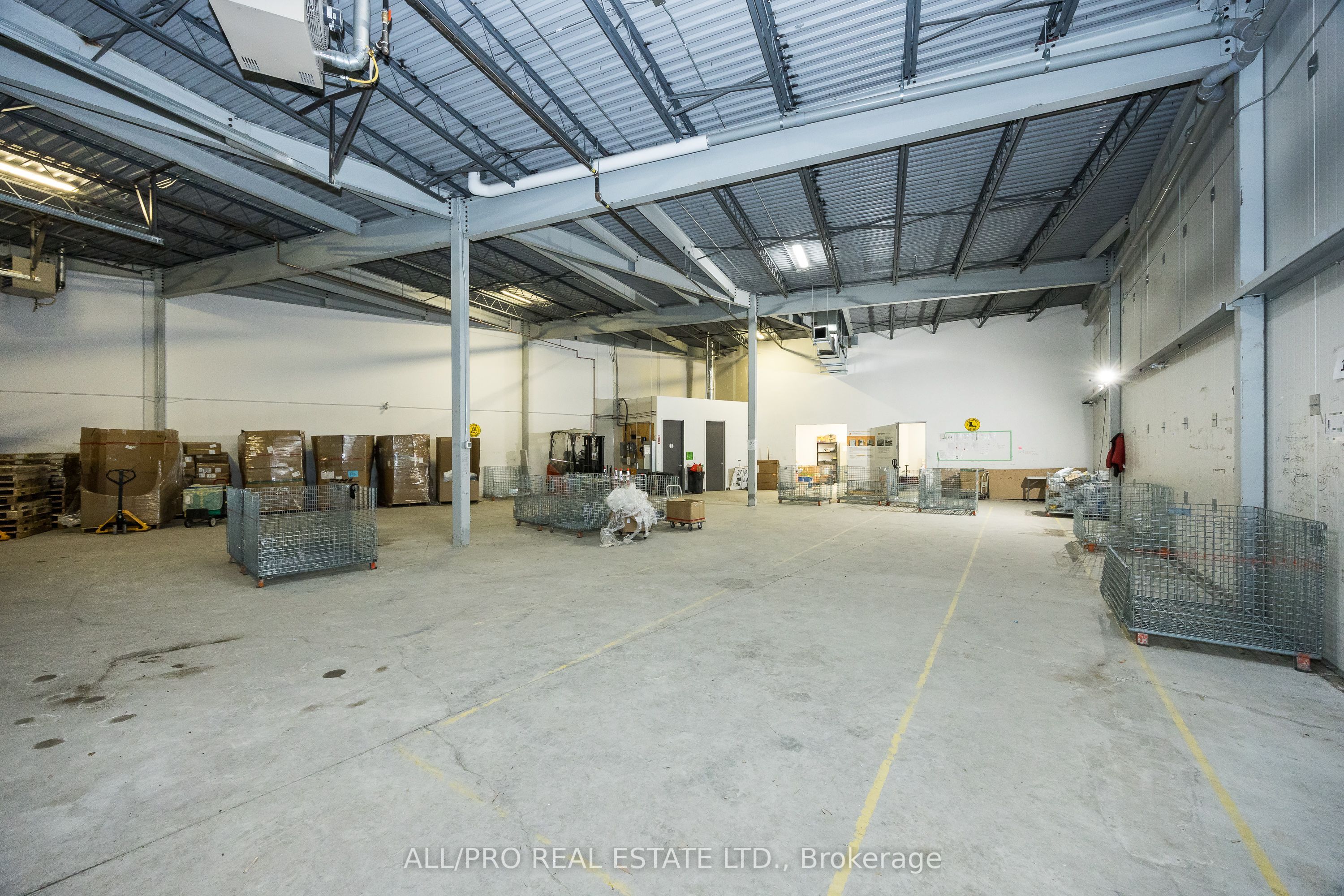 1011 Thomas Spratt Place Property Photo 8