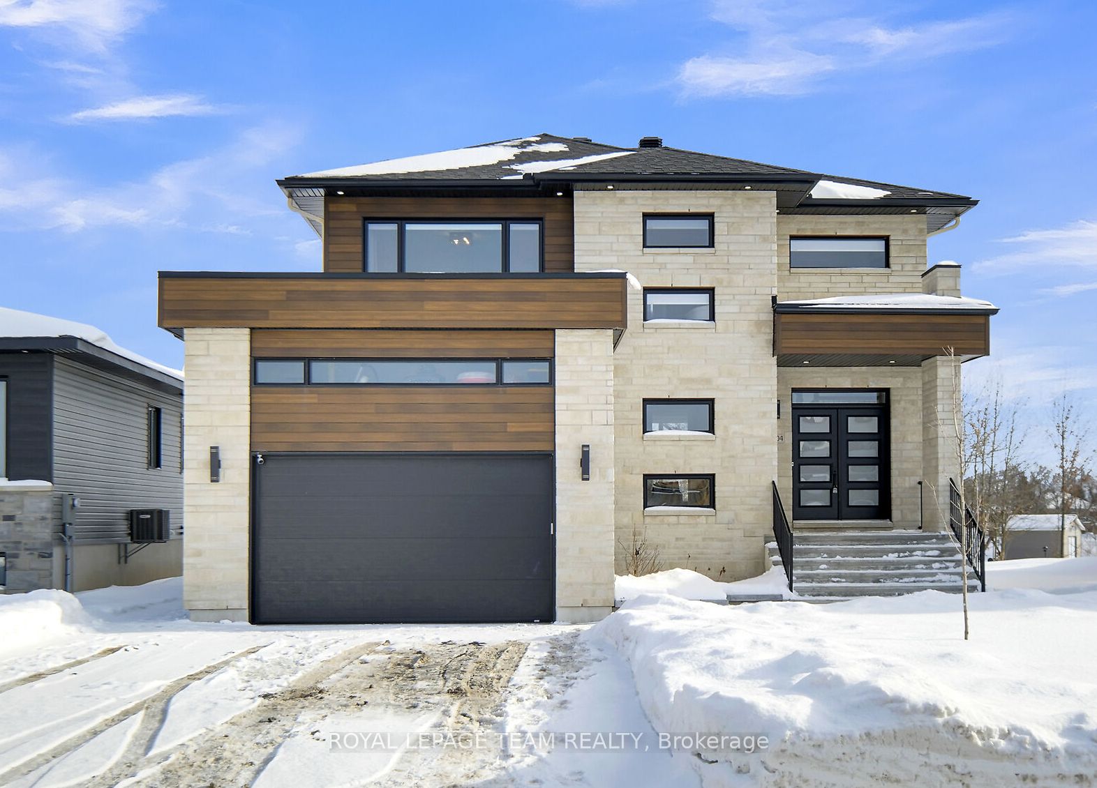 504 Barrage Street Property Photo