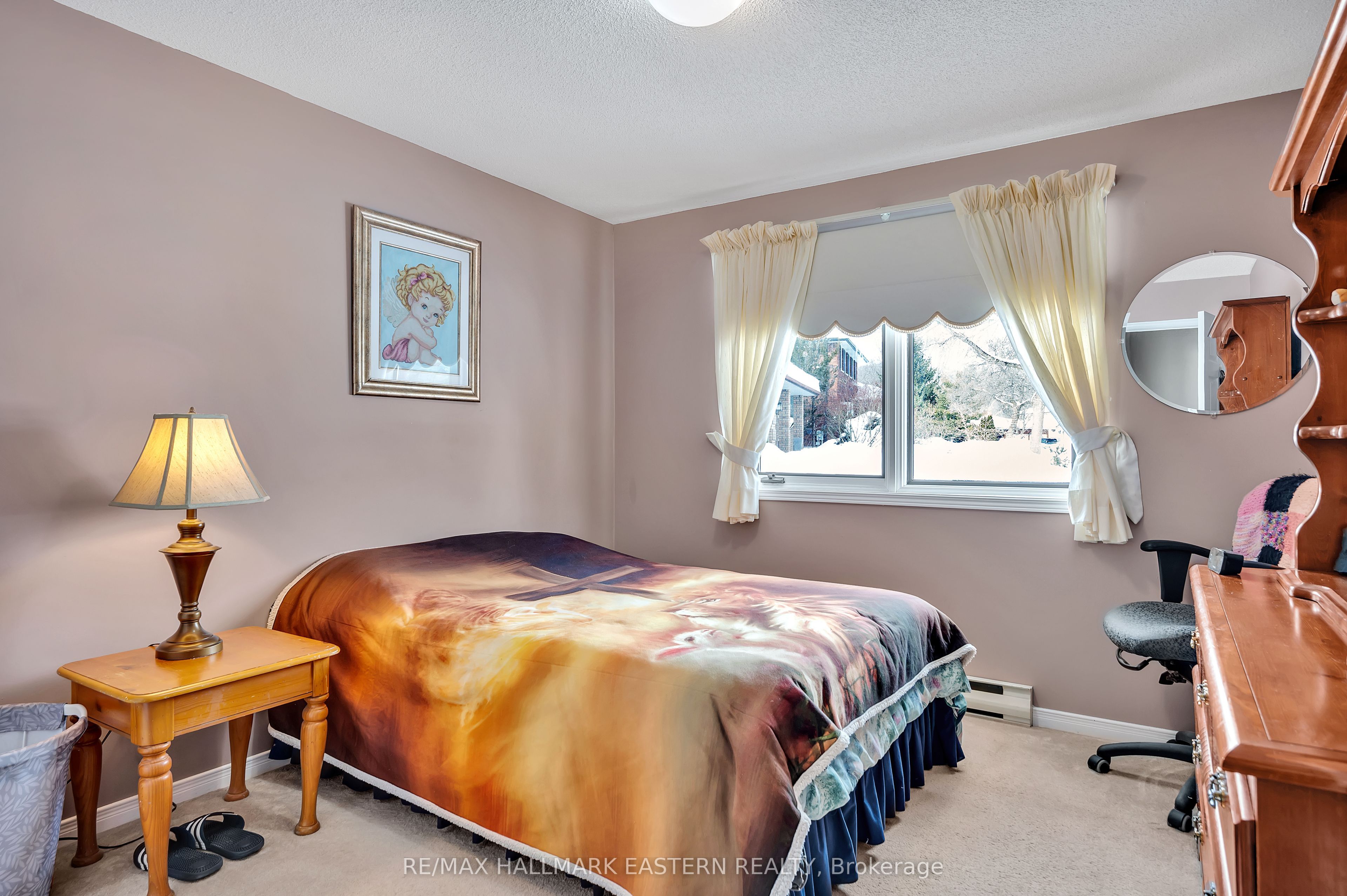 #1 - 36 Champlain Crescent Property Photo 23