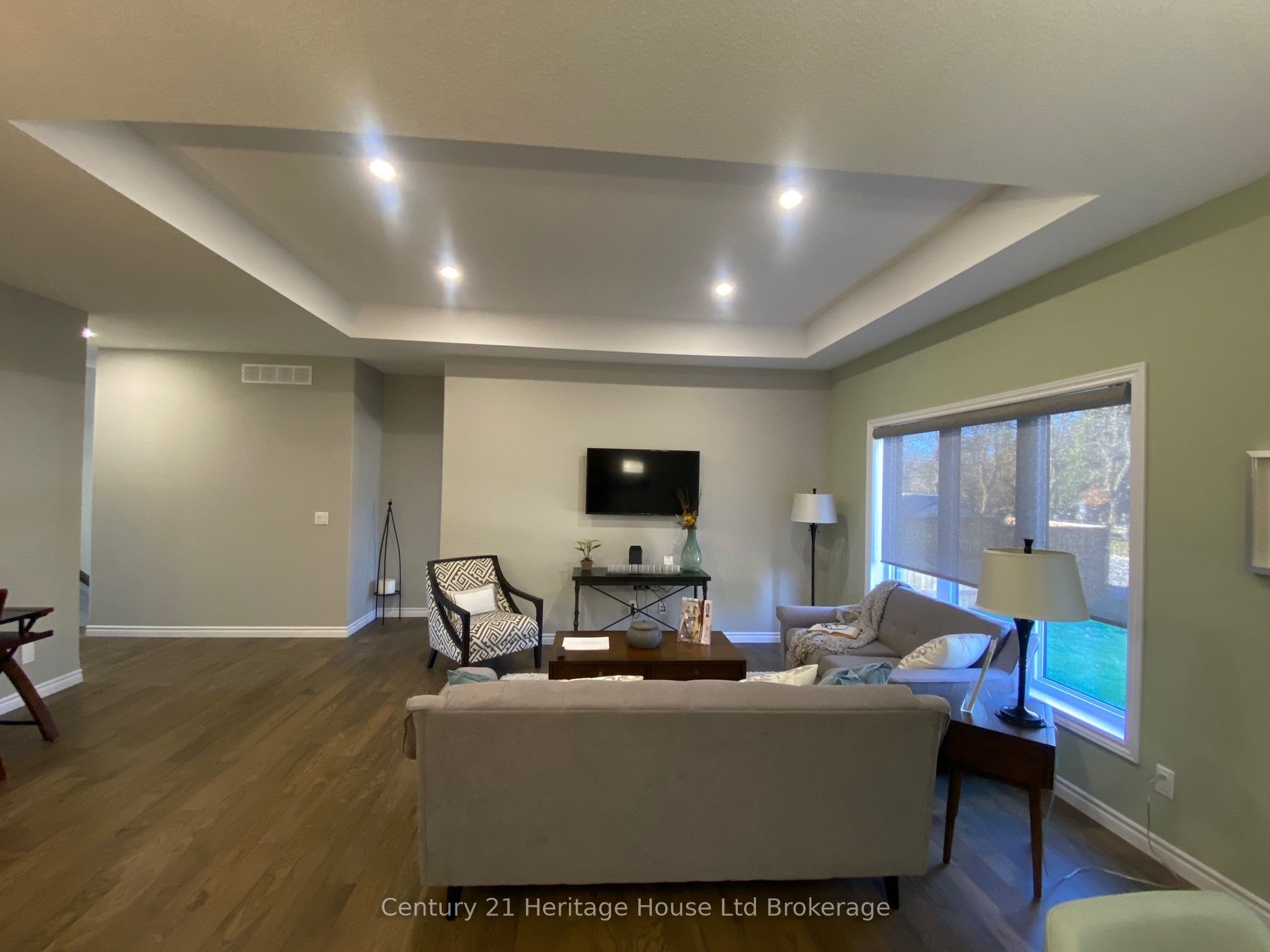 46 Matheson Cres Property Photo 5