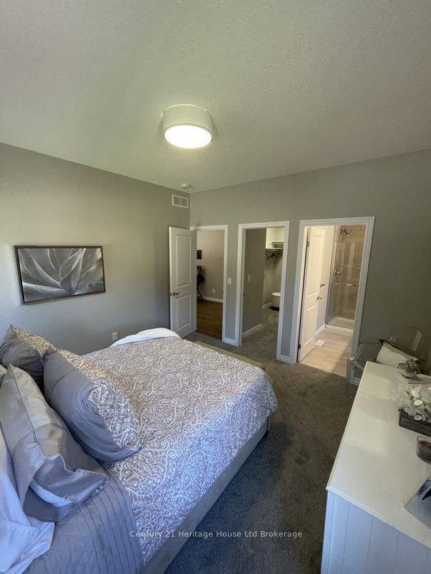 46 Matheson Cres Property Photo 13