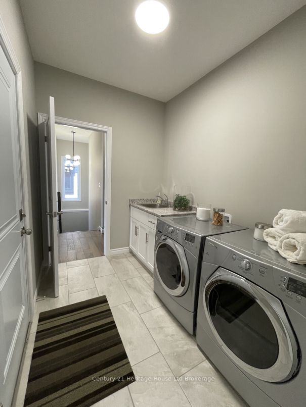 46 Matheson Cres Property Photo 19
