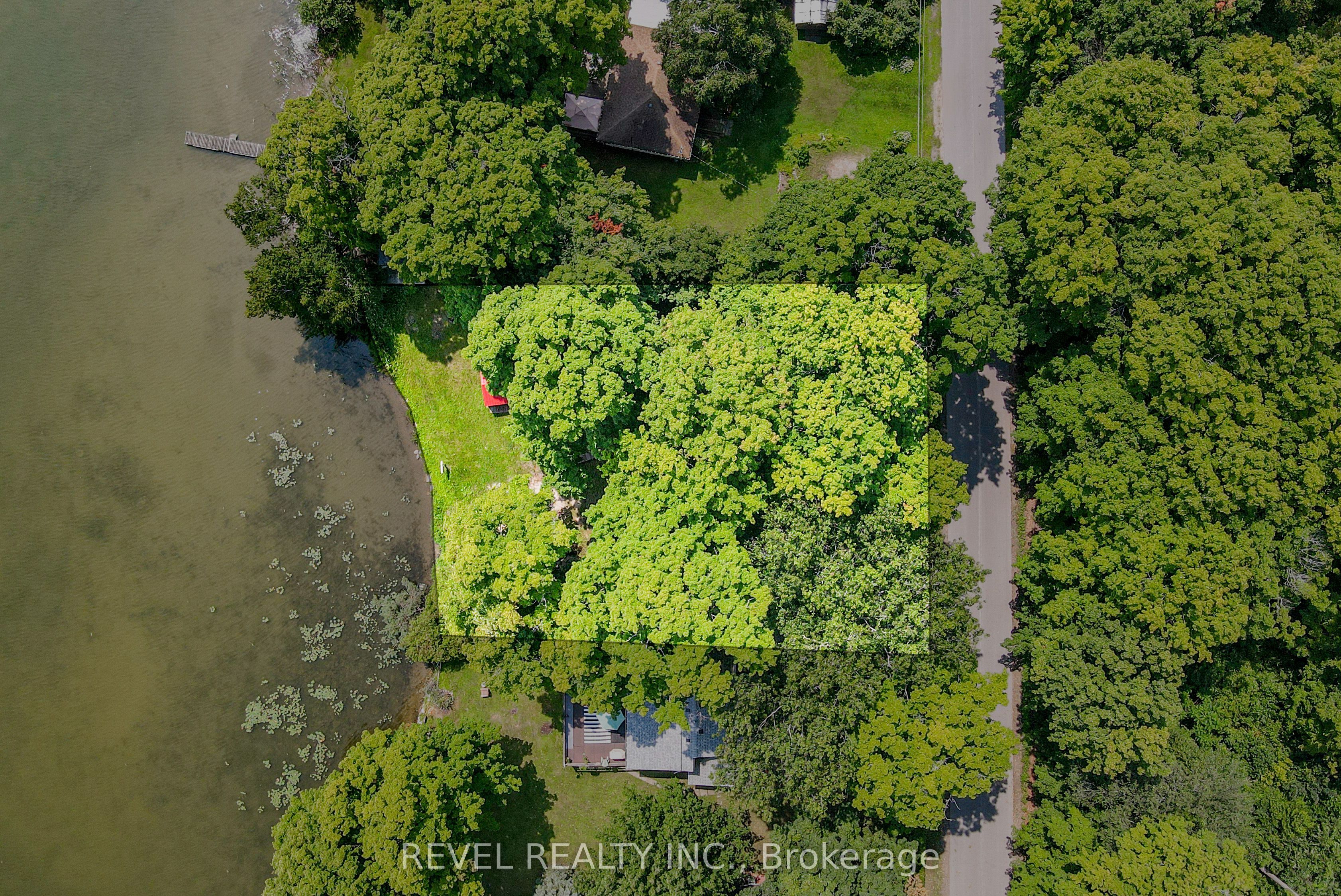 23 Sugarbush Trail Property Photo