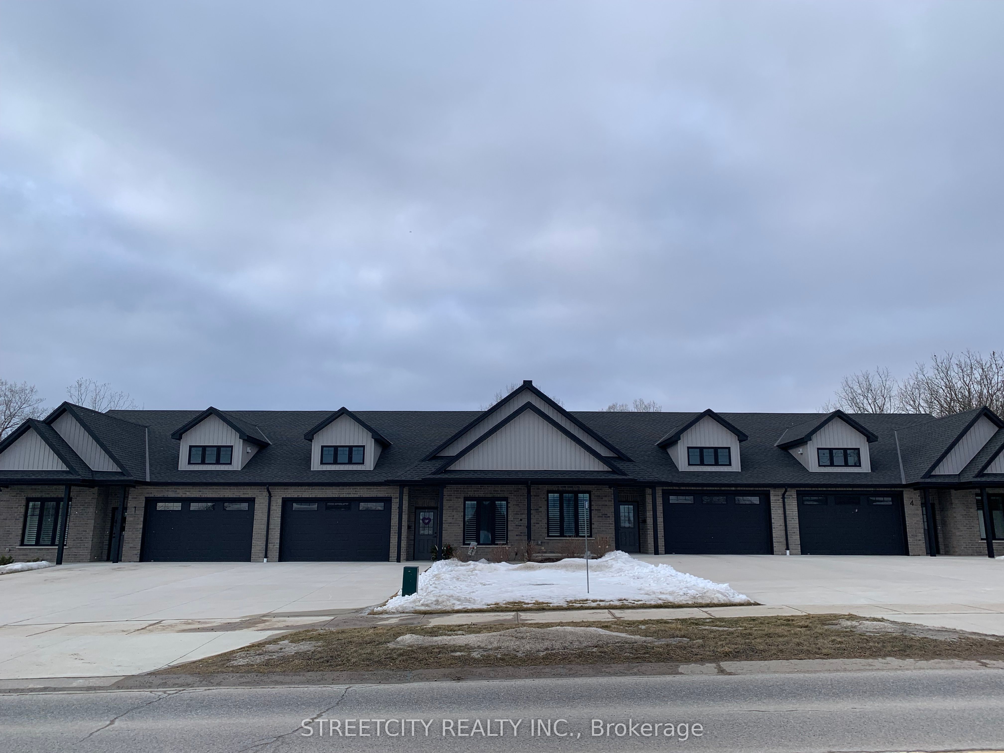 Wardsville Real Estate Listings Main Image