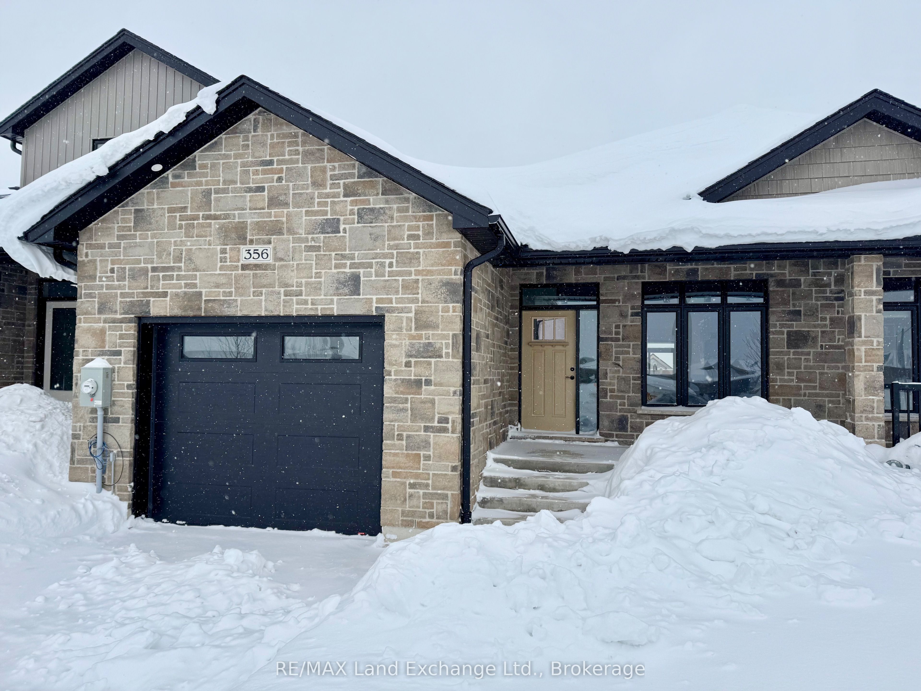 356 Rosner Dr Property Photo