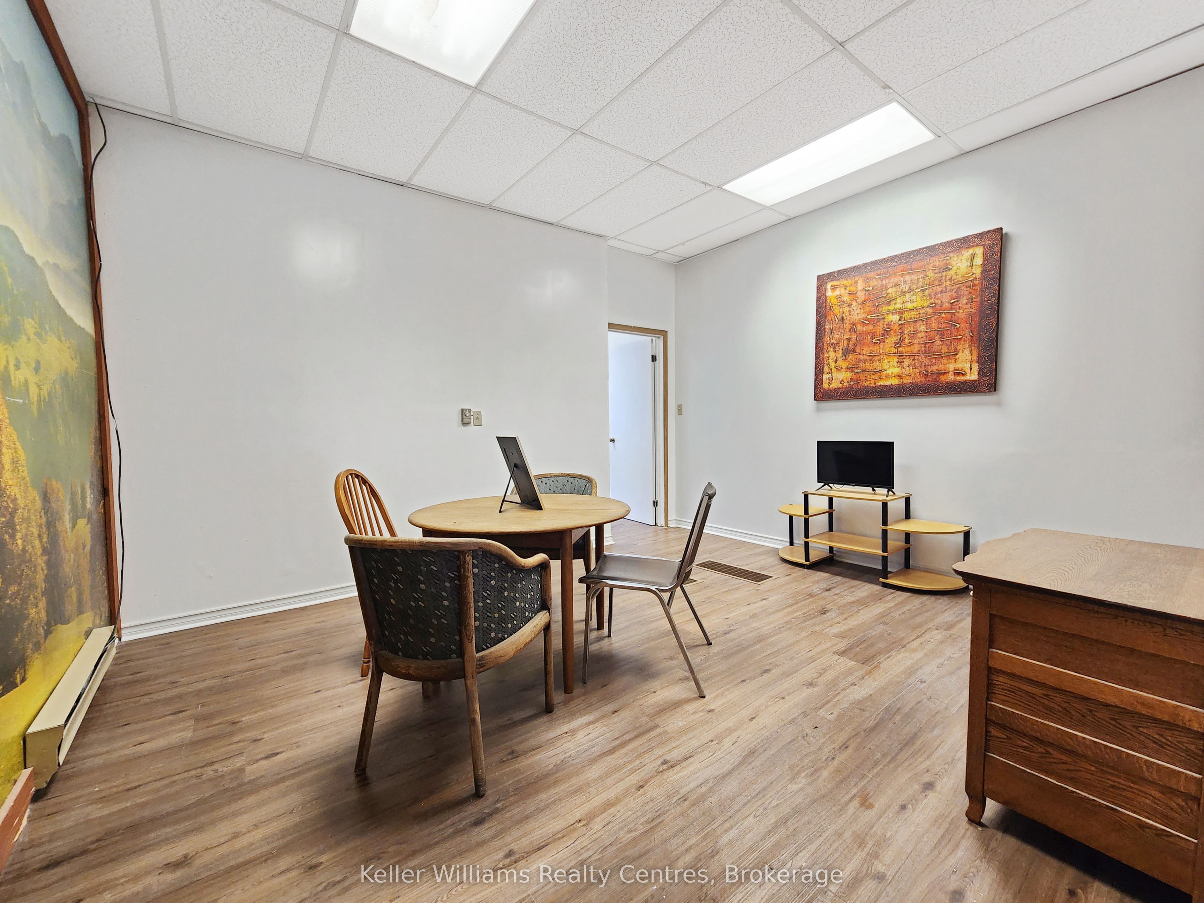 541 Turnberry Street Property Photo 12