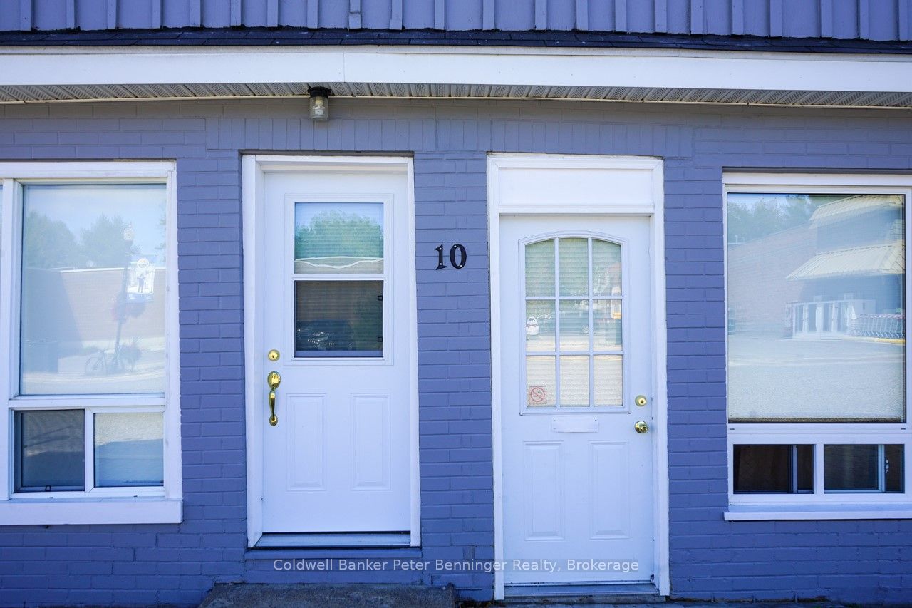 10 Front Street Property Photo 15