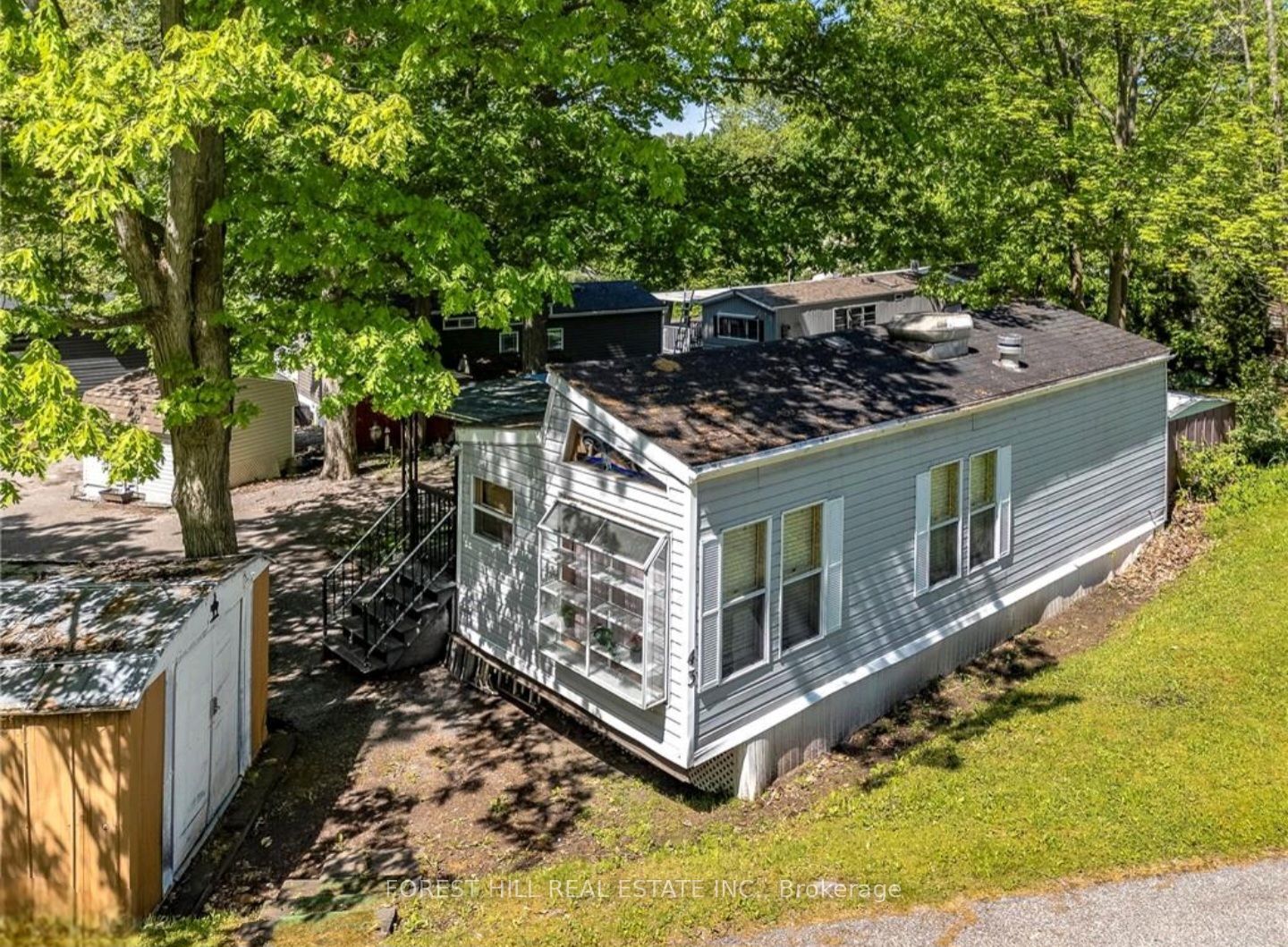 164 Lone Pine Rd Property Photo 3