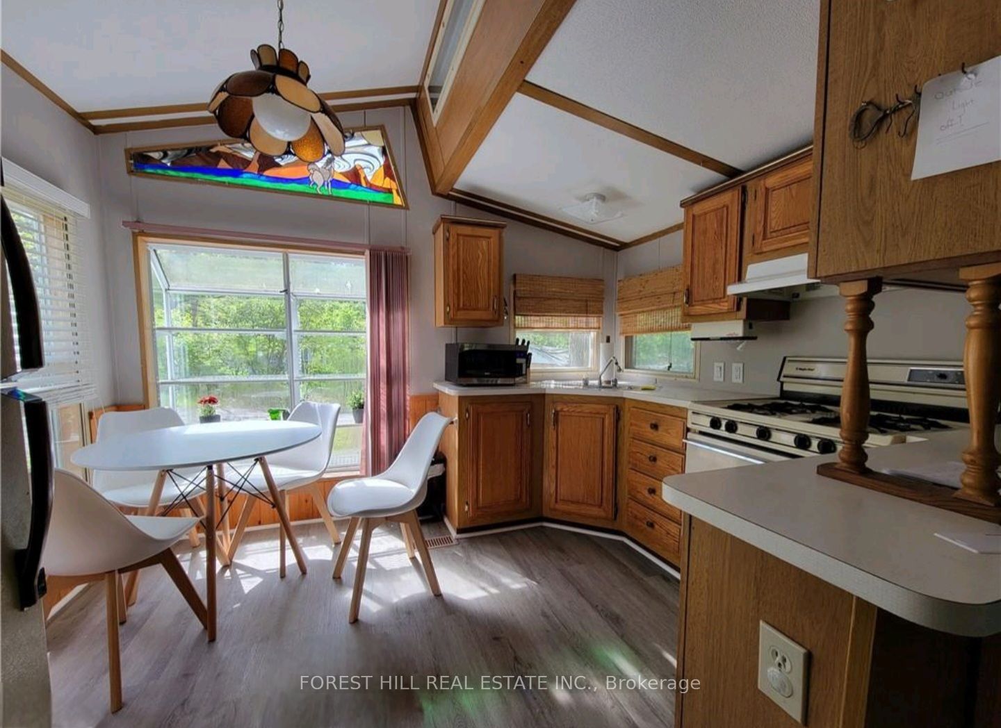 164 Lone Pine Rd Property Photo 4