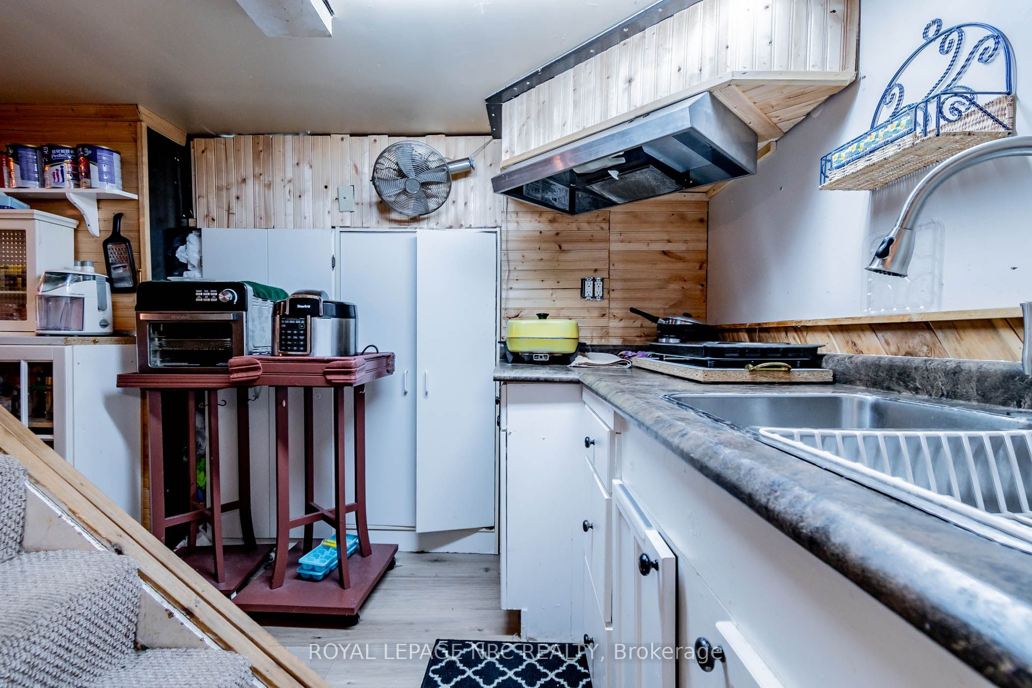 6490 Thorold Stone Road Property Photo 42