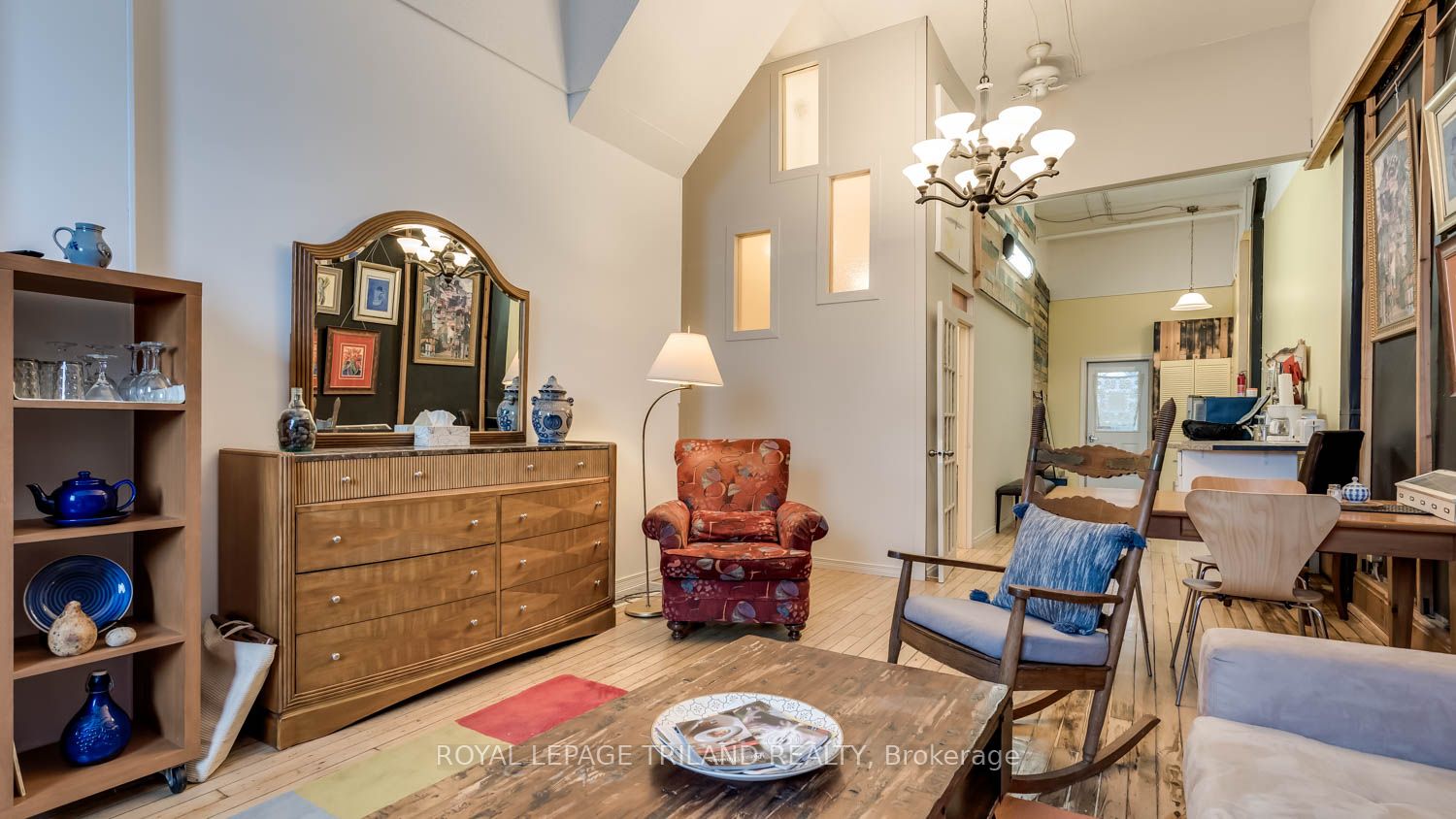 368 Talbot Street Property Photo 17