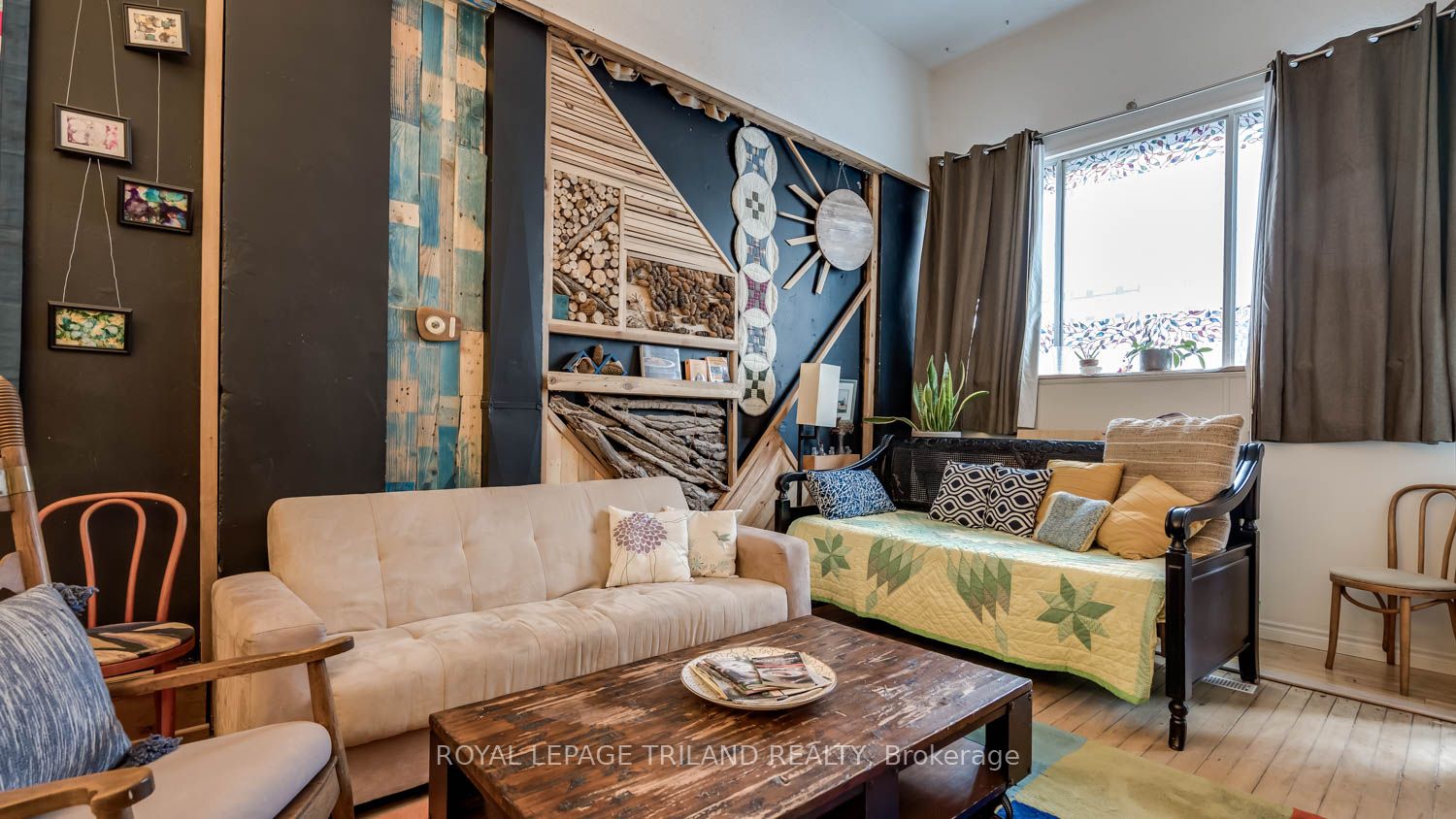 368 Talbot Street Property Photo 18