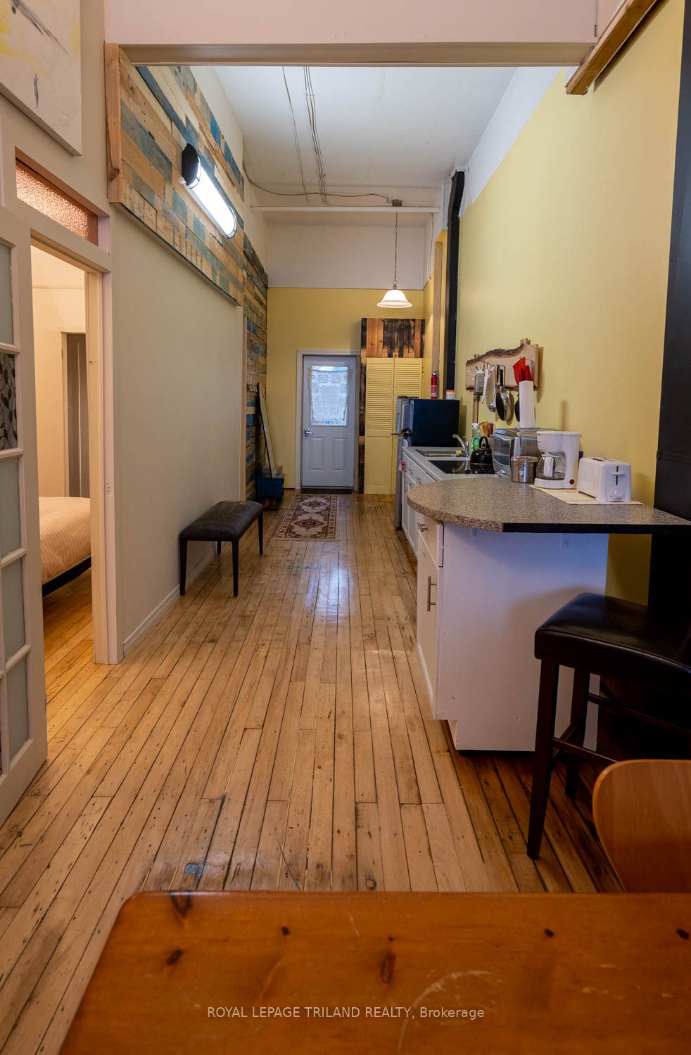 368 Talbot Street Property Photo 27