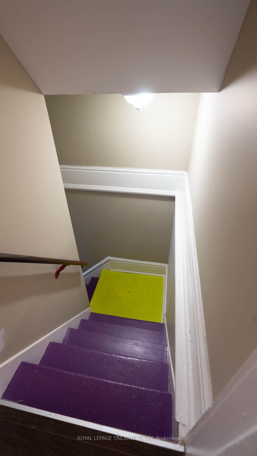 368 Talbot Street Property Photo 14