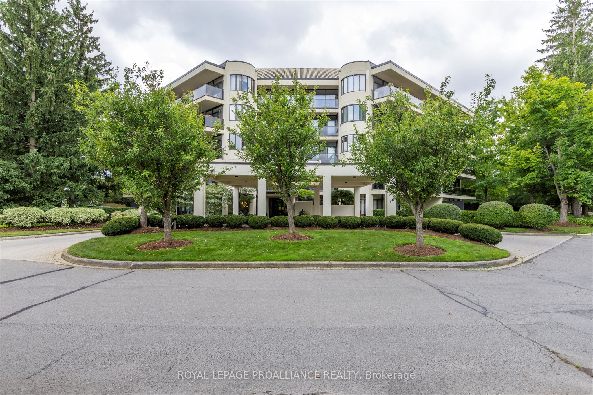 #501 - 1818 Cherryhill Road Property Photo 1