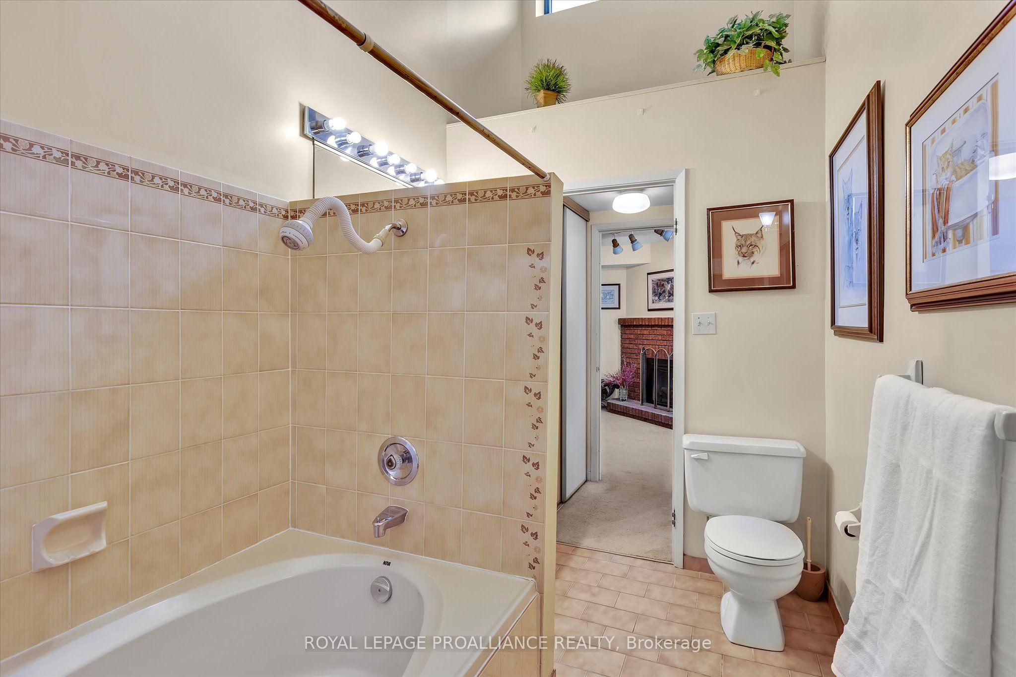 #501 - 1818 Cherryhill Road Property Photo 14